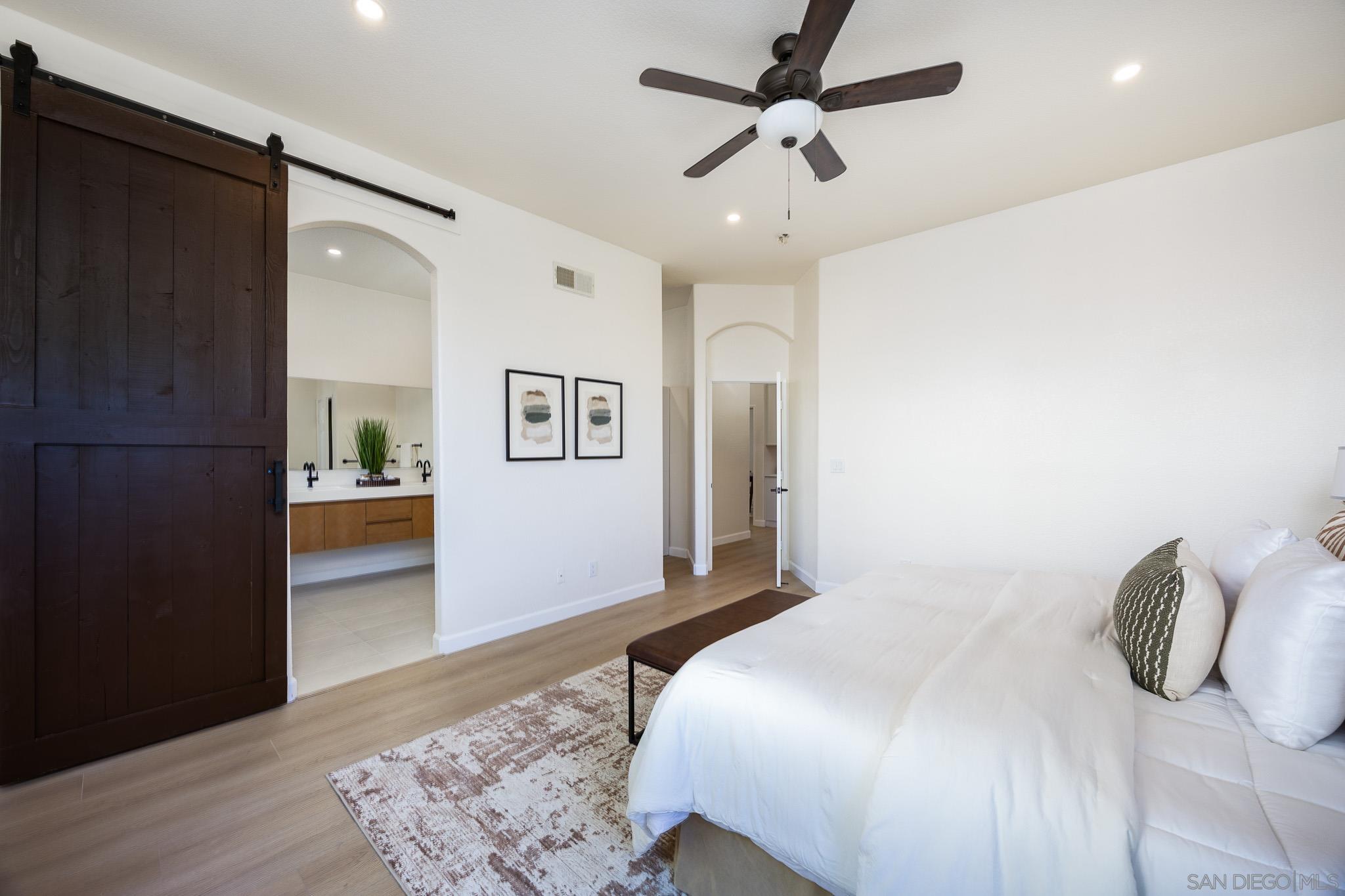 Detail Gallery Image 20 of 42 For 1789  Clydesdale Ct, Oceanside,  CA 92057 - 3 Beds | 2 Baths