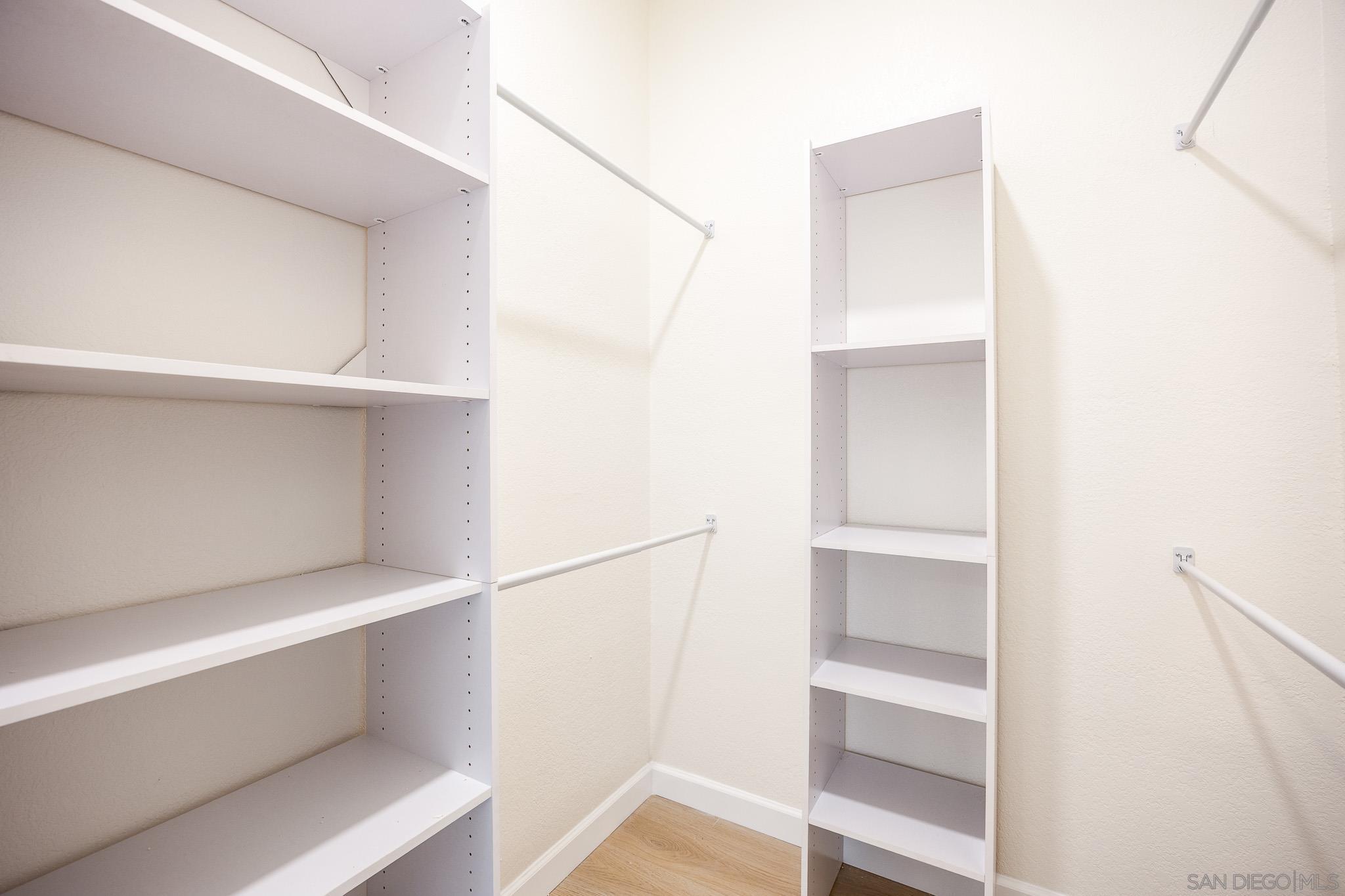 Detail Gallery Image 24 of 42 For 1789  Clydesdale Ct, Oceanside,  CA 92057 - 3 Beds | 2 Baths