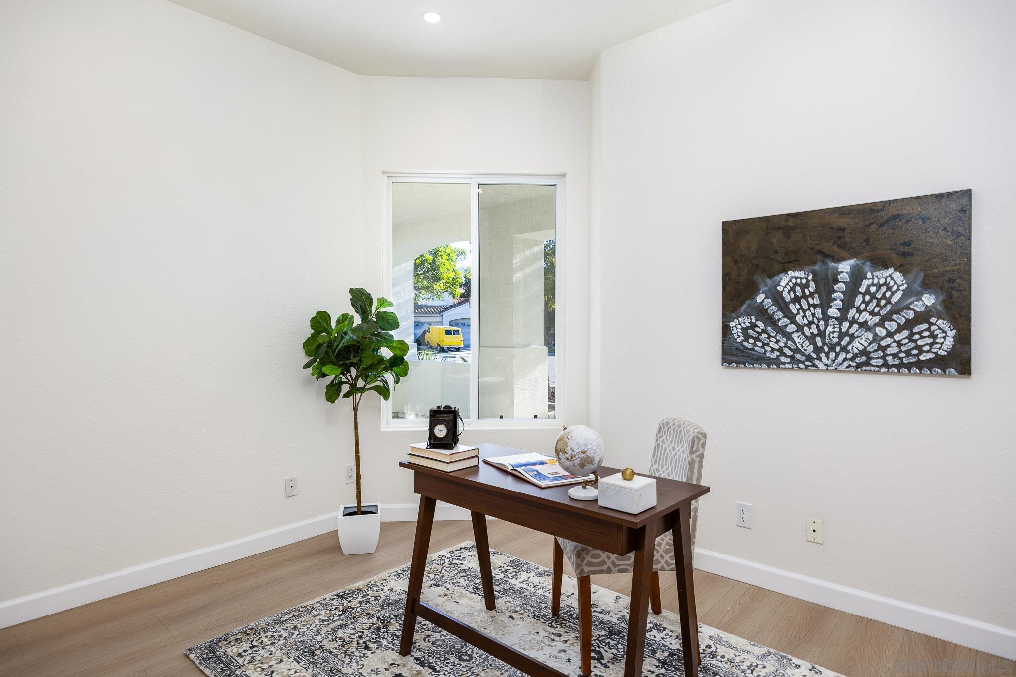 Detail Gallery Image 25 of 42 For 1789  Clydesdale Ct, Oceanside,  CA 92057 - 3 Beds | 2 Baths