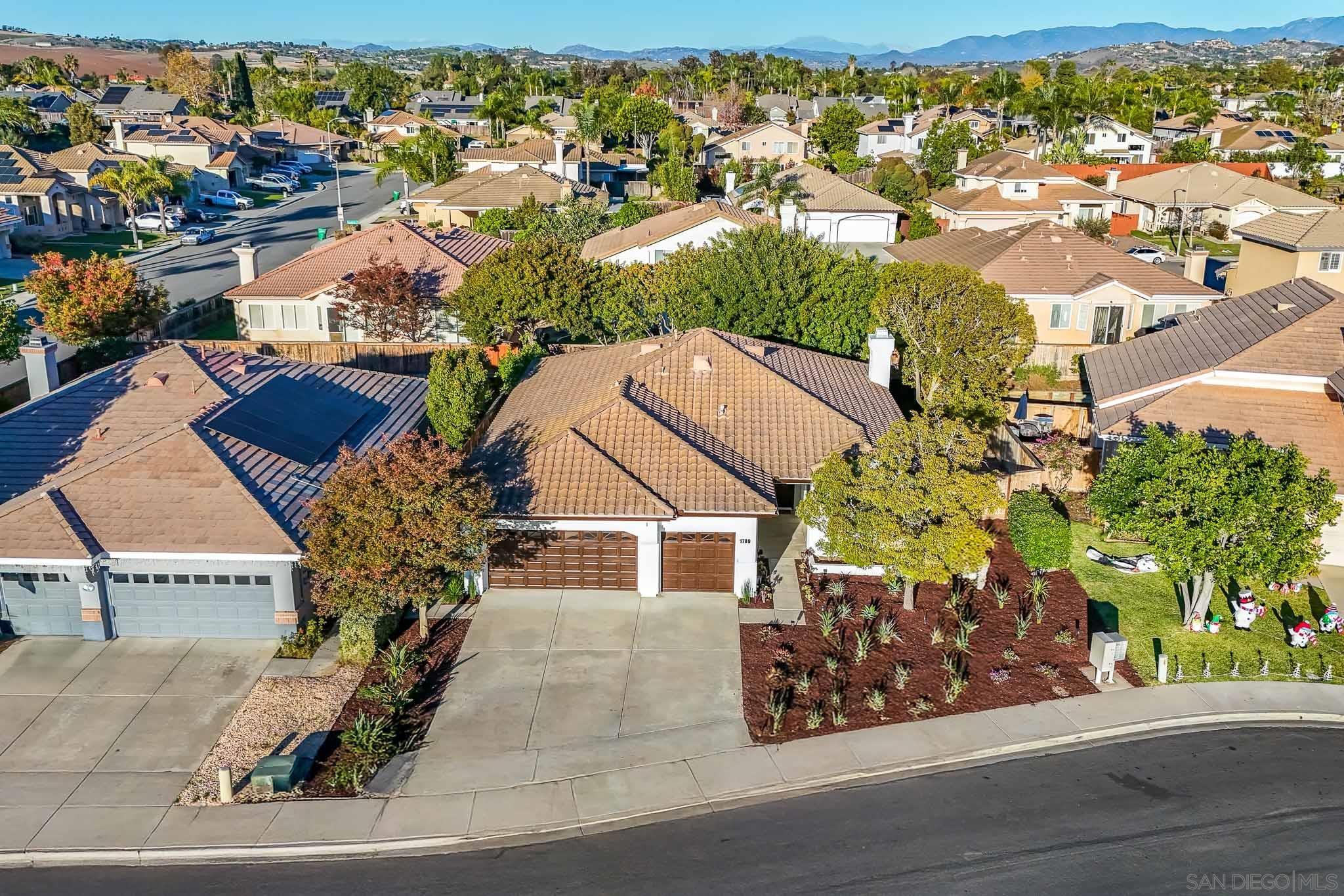 Detail Gallery Image 41 of 42 For 1789  Clydesdale Ct, Oceanside,  CA 92057 - 3 Beds | 2 Baths