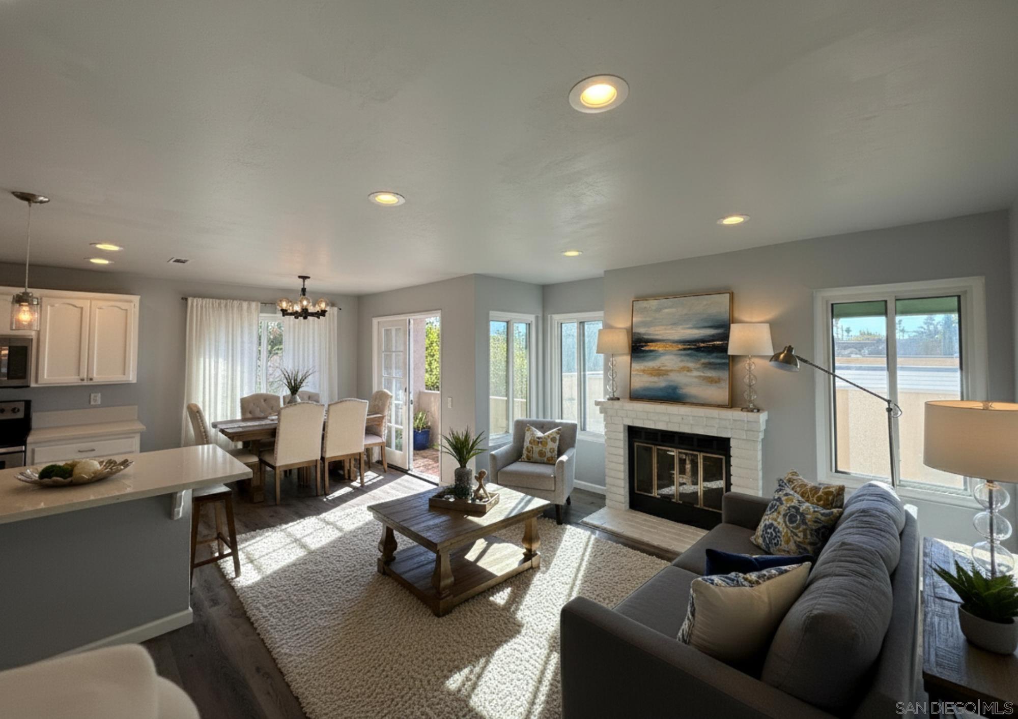 Front Image Thumbnail for SD250045443