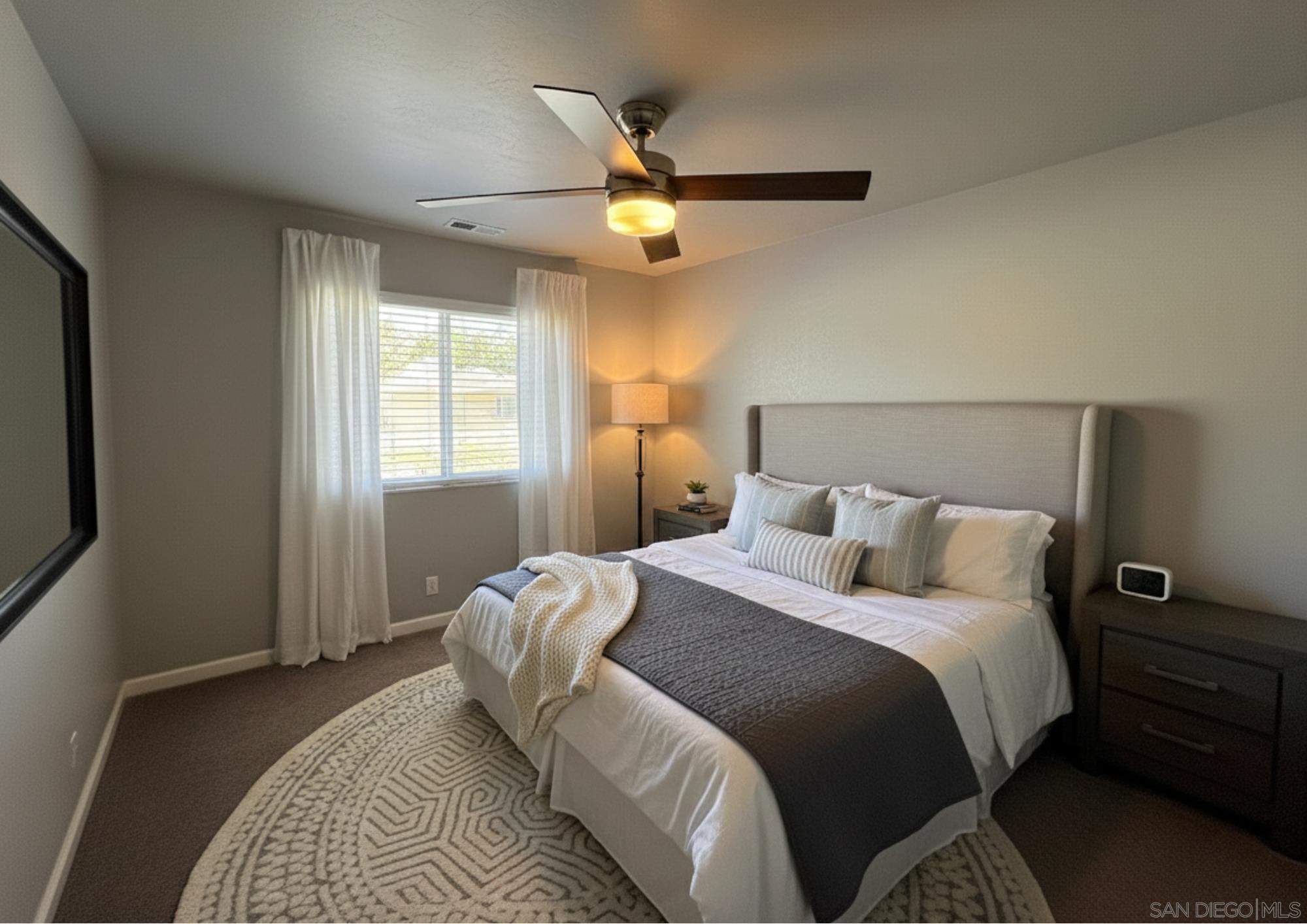 Detail Gallery Image 14 of 36 For 4666  Mission Ave  #14,  San Diego,  CA 92116 - 2 Beds | 2 Baths