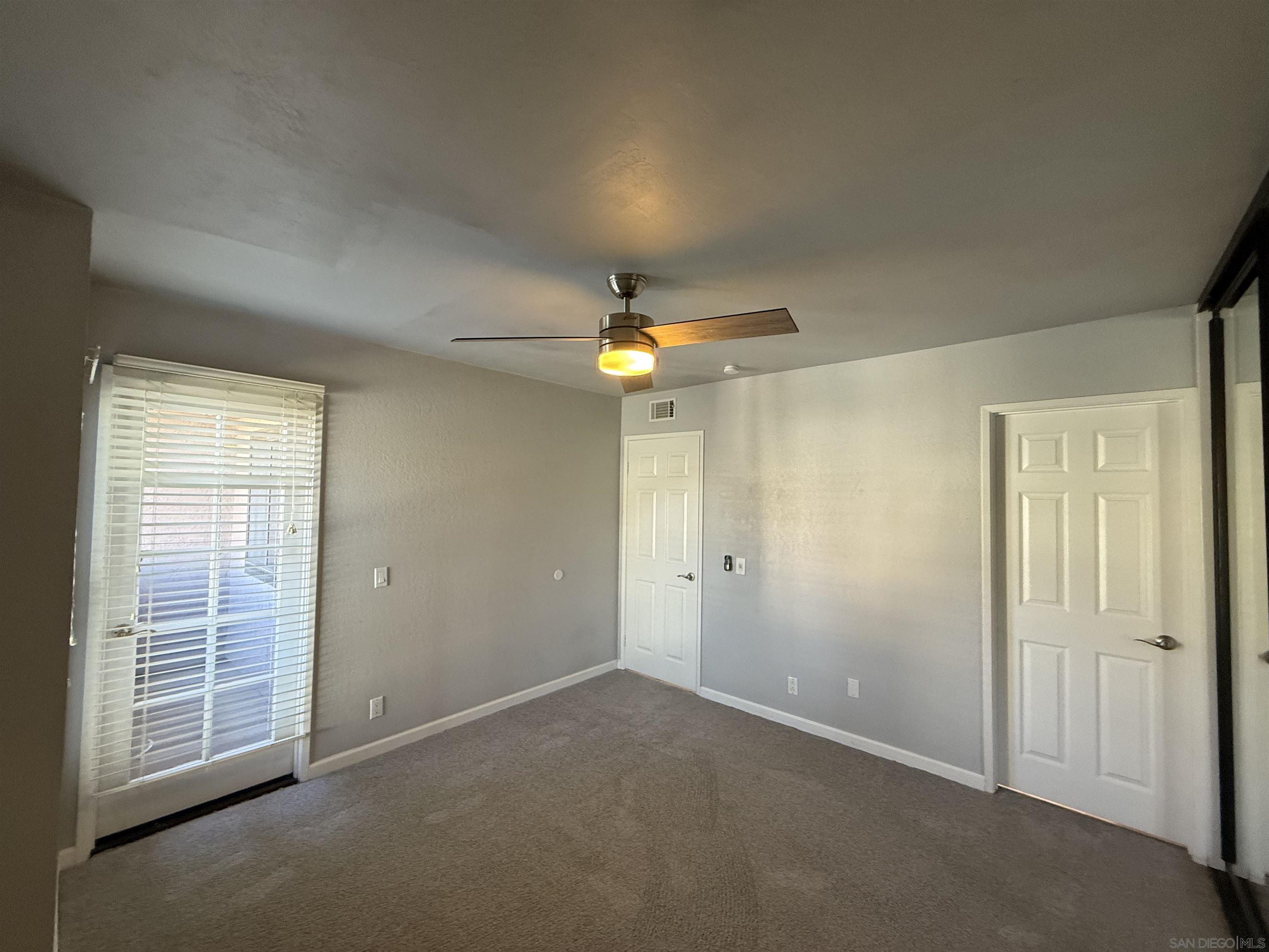 Detail Gallery Image 15 of 36 For 4666  Mission Ave  #14,  San Diego,  CA 92116 - 2 Beds | 2 Baths