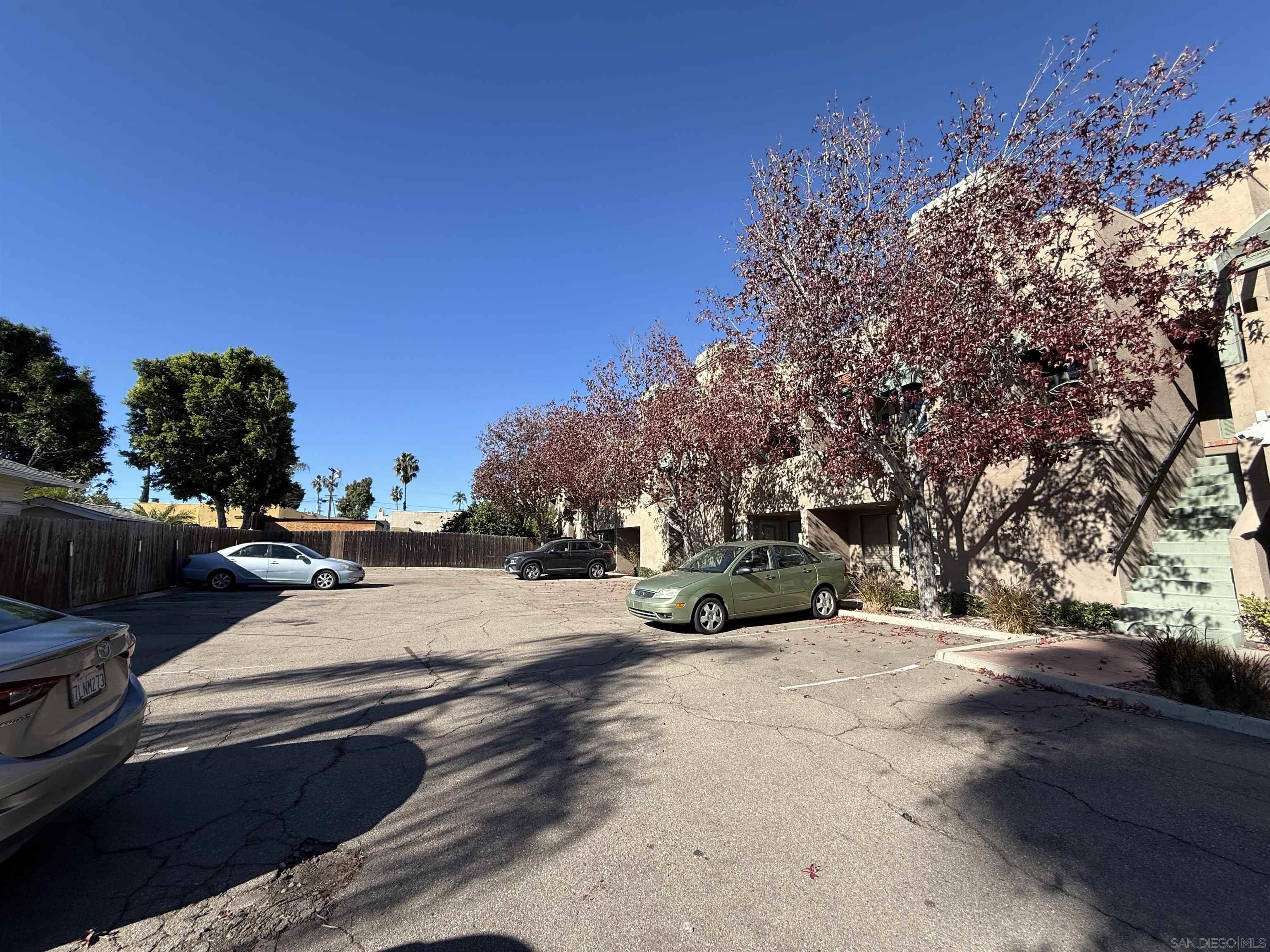 Detail Gallery Image 32 of 36 For 4666  Mission Ave  #14,  San Diego,  CA 92116 - 2 Beds | 2 Baths