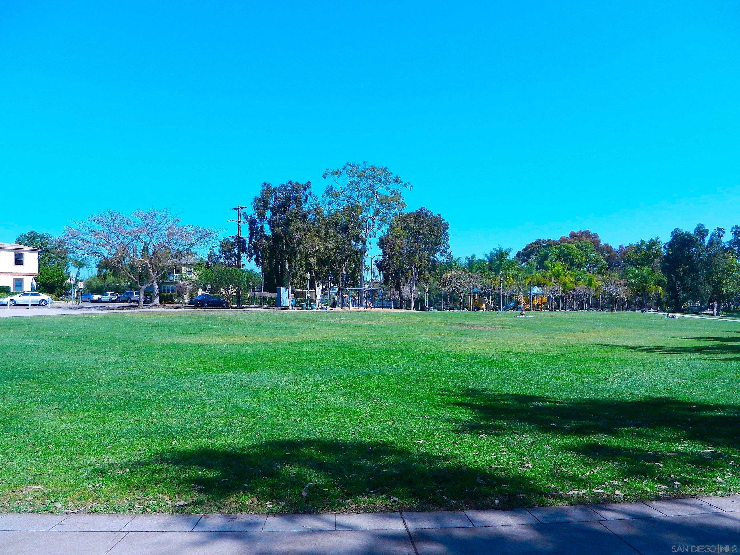 Detail Gallery Image 36 of 36 For 4666  Mission Ave  #14,  San Diego,  CA 92116 - 2 Beds | 2 Baths