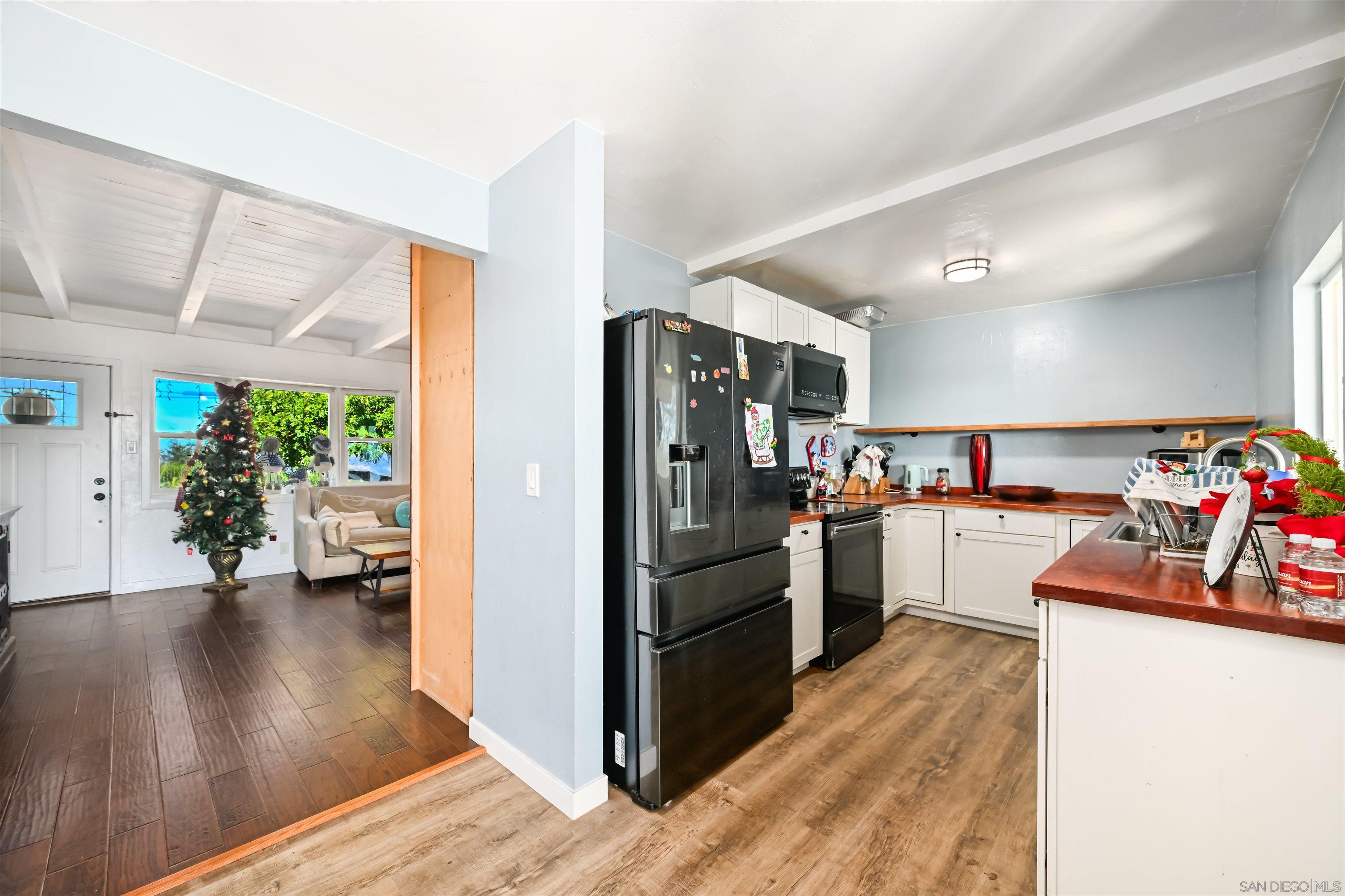 Detail Gallery Image 14 of 42 For 497  Mountain View Rd, El Cajon,  CA 92021 - 5 Beds | 1/1 Baths