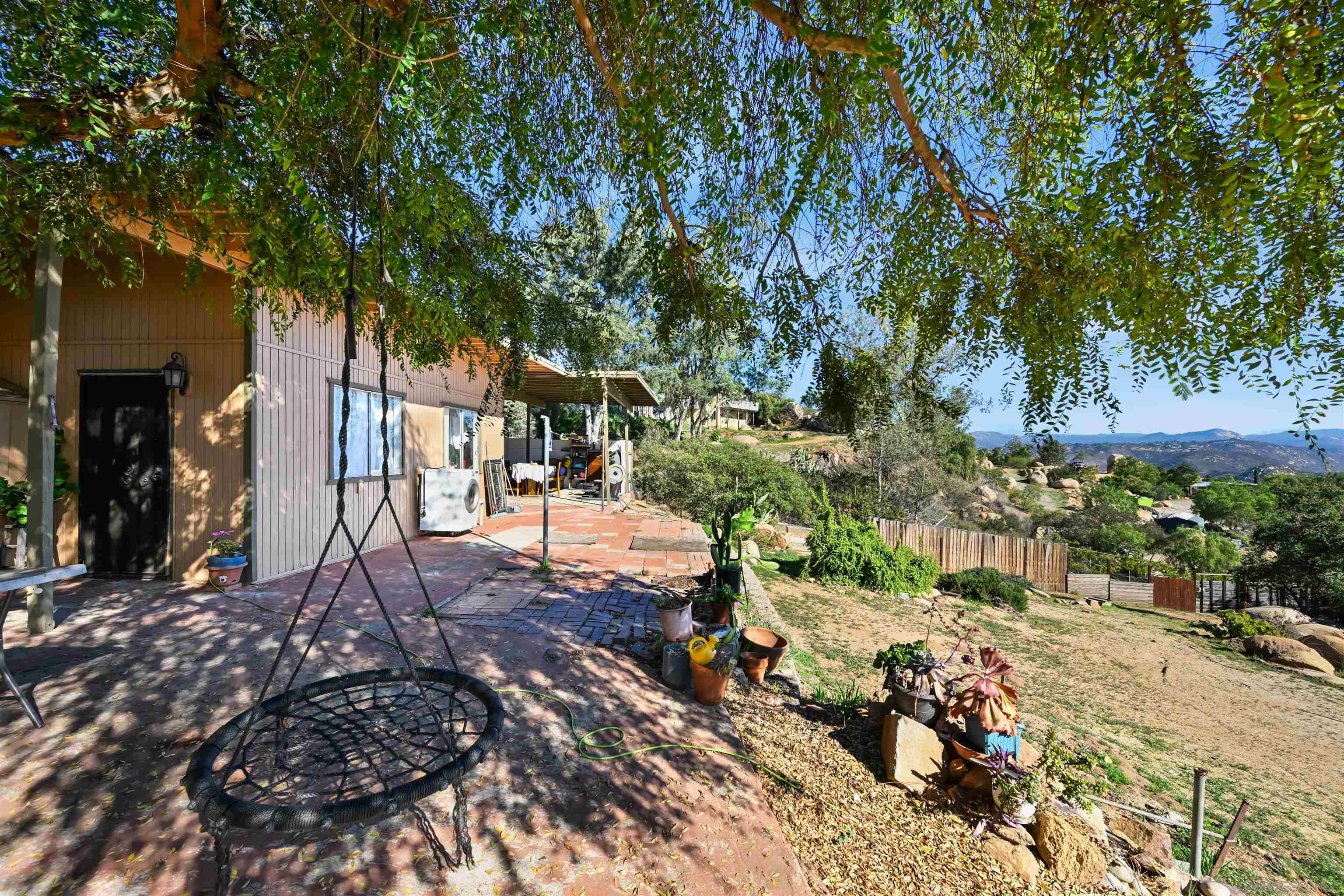 Detail Gallery Image 15 of 42 For 497  Mountain View Rd, El Cajon,  CA 92021 - 5 Beds | 1/1 Baths