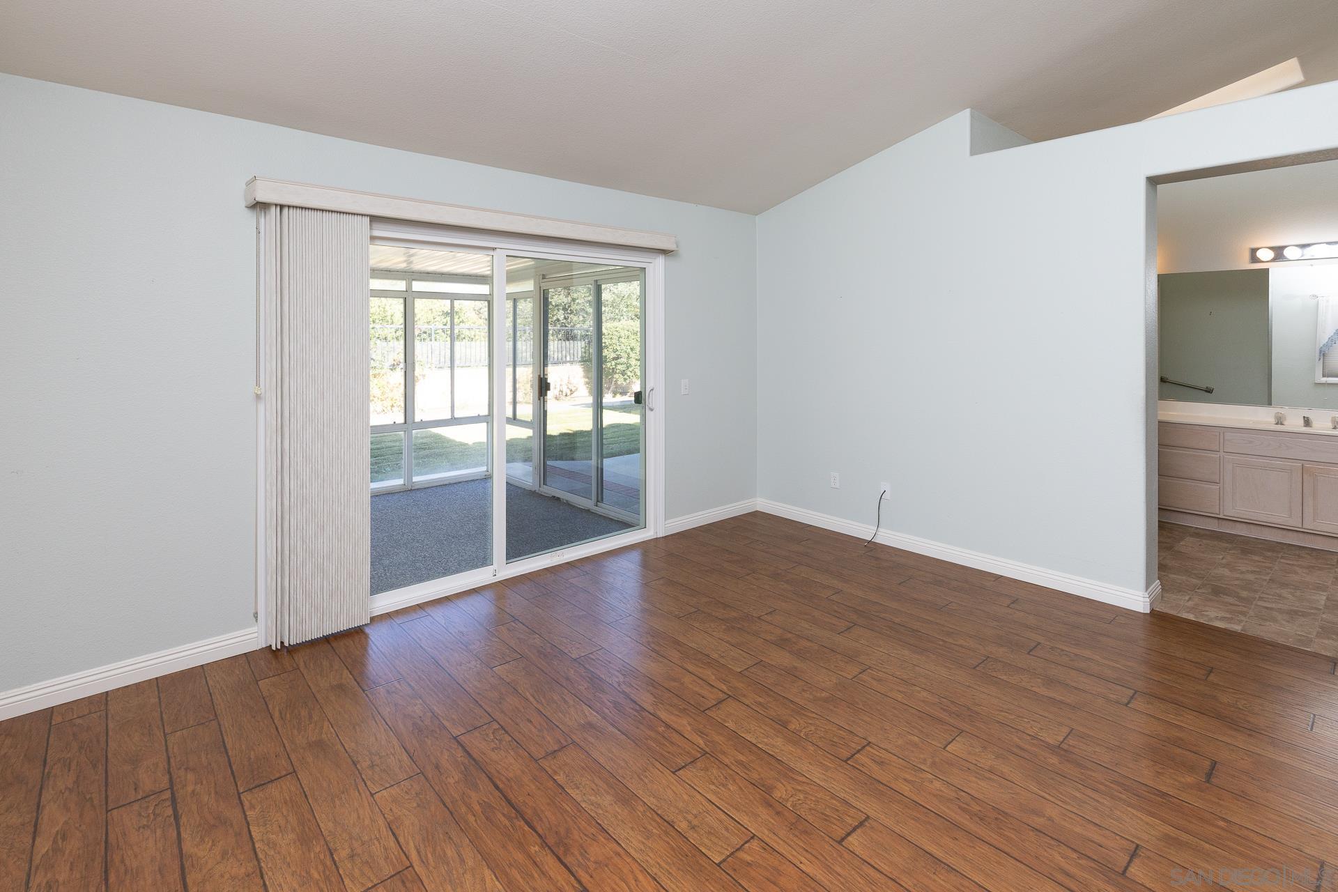 Detail Gallery Image 28 of 47 For 622  Creekside Ave, Oceanside,  CA 92057 - 3 Beds | 2 Baths