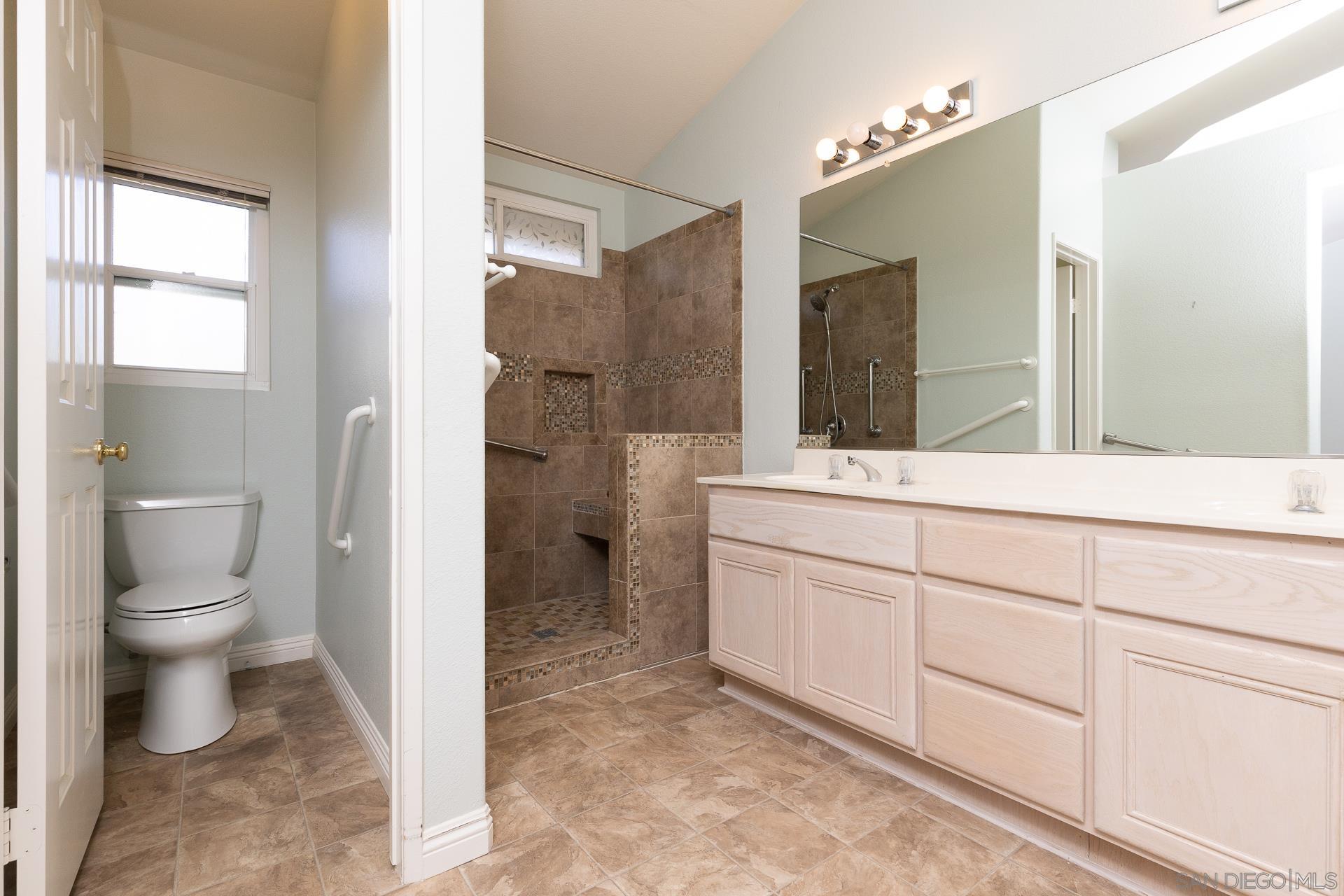 Detail Gallery Image 30 of 47 For 622  Creekside Ave, Oceanside,  CA 92057 - 3 Beds | 2 Baths