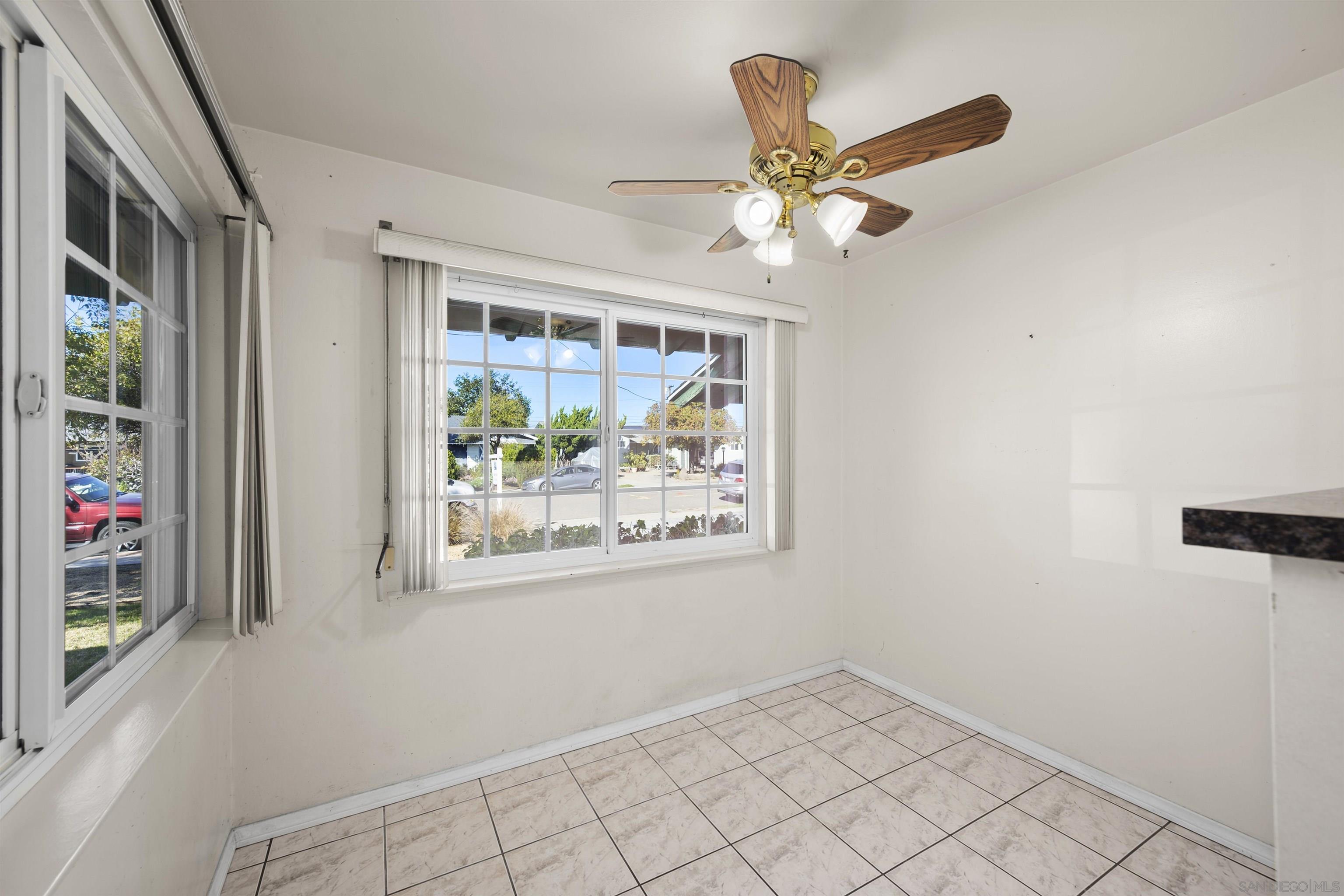 Detail Gallery Image 15 of 36 For 62 E Palomar Dr., Chula Vista,  CA 91911 - 3 Beds | 2 Baths