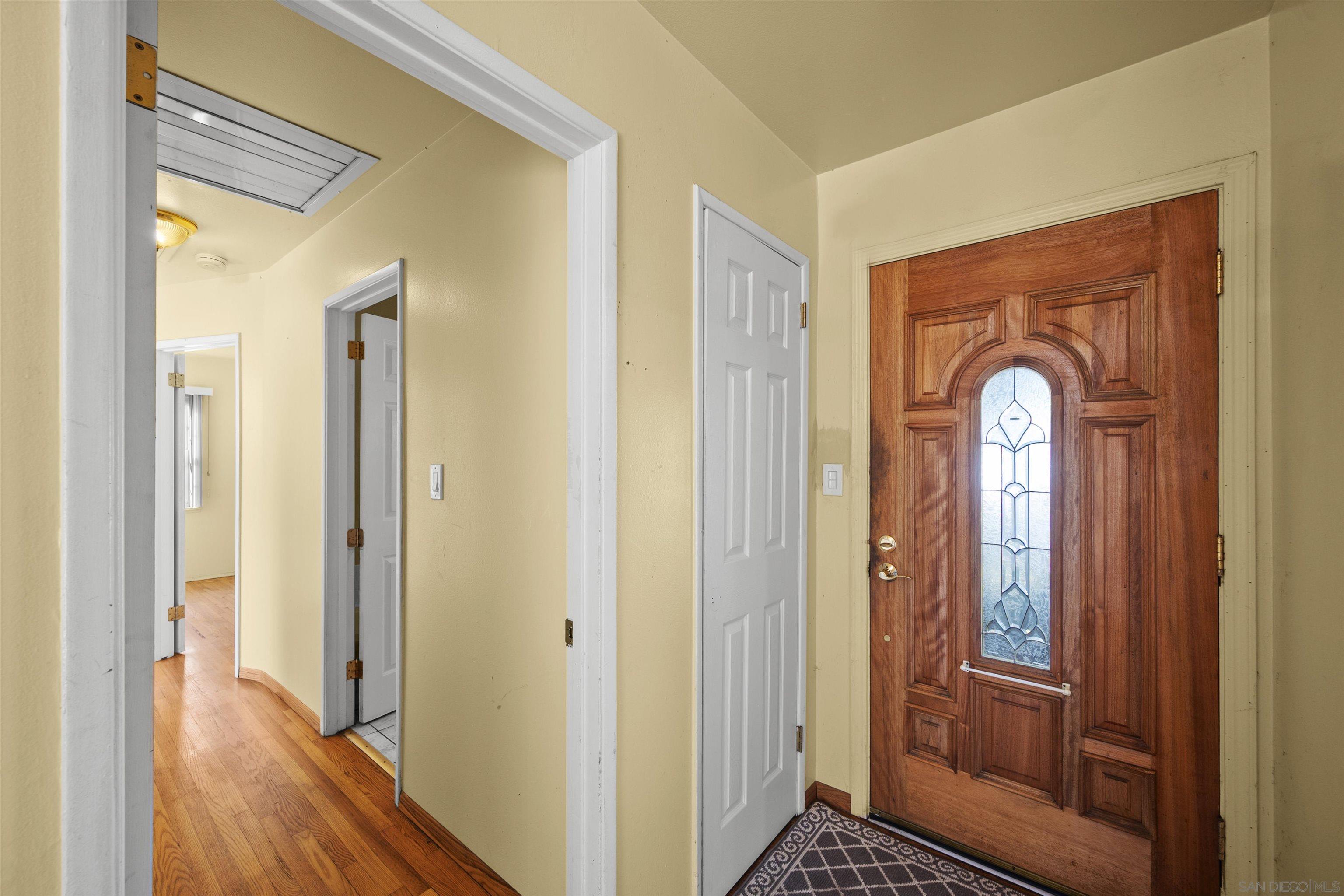 Detail Gallery Image 5 of 36 For 62 E Palomar Dr., Chula Vista,  CA 91911 - 3 Beds | 2 Baths