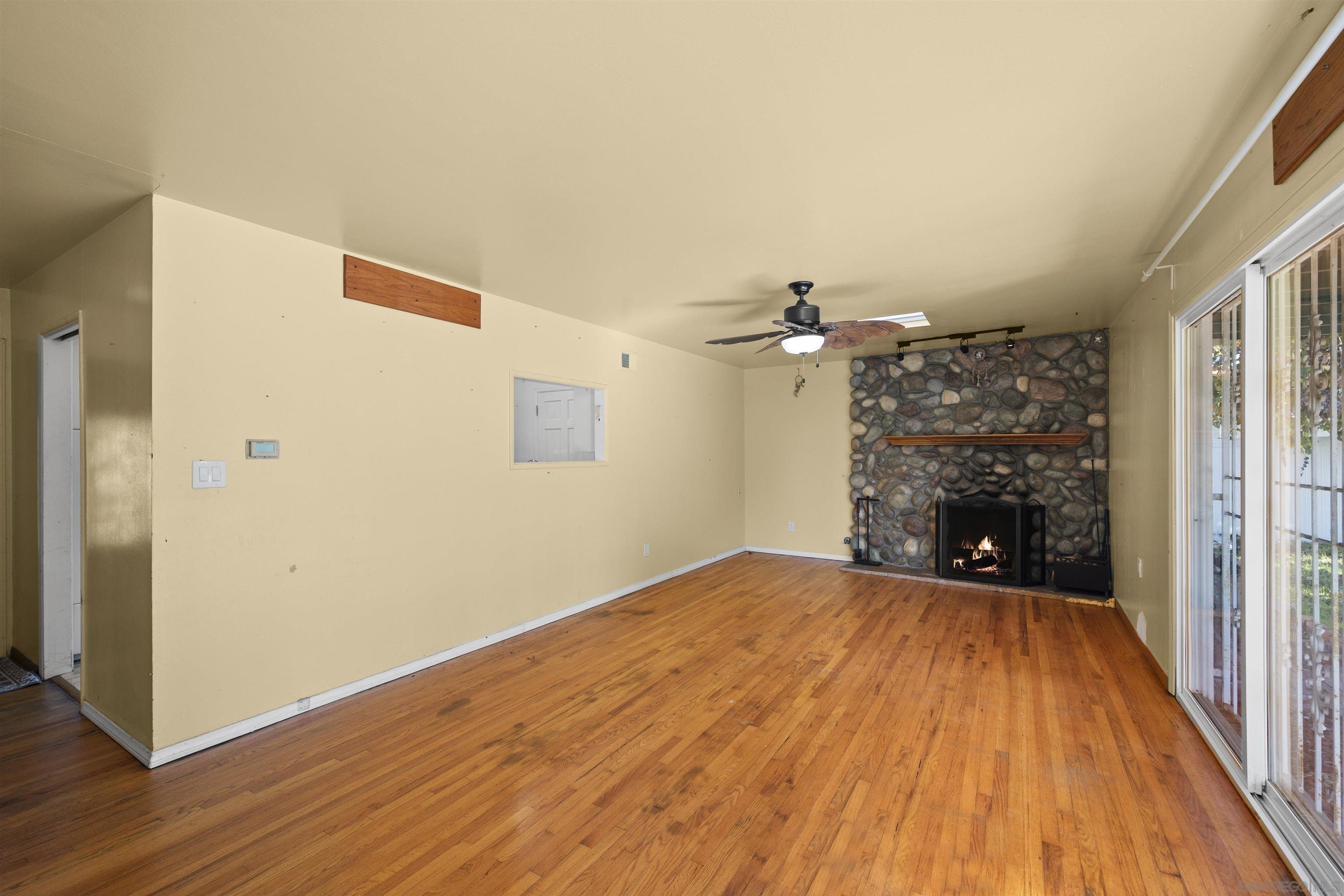 Detail Gallery Image 6 of 36 For 62 E Palomar Dr., Chula Vista,  CA 91911 - 3 Beds | 2 Baths