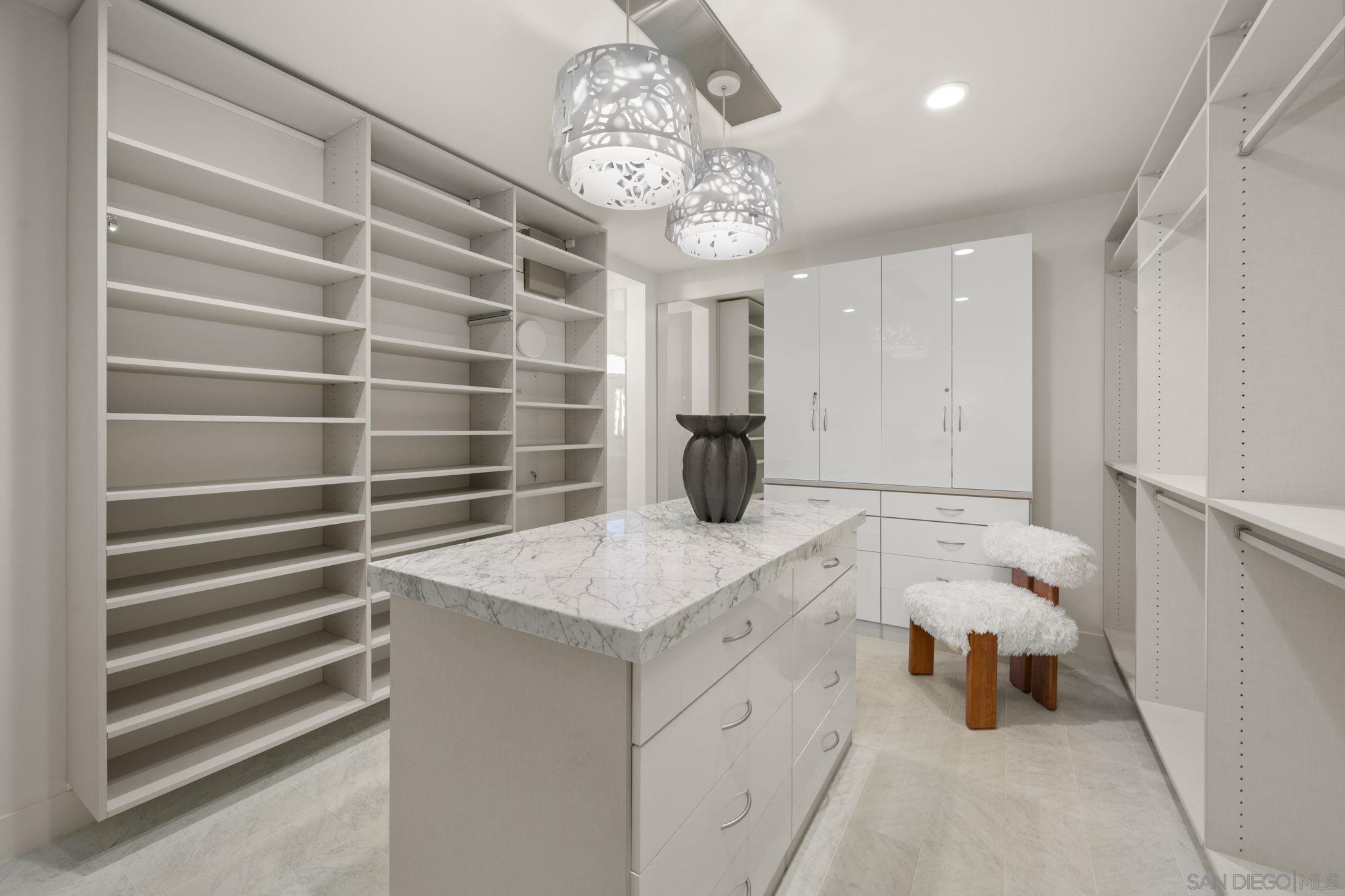 Detail Gallery Image 19 of 23 For 6968  Saint Andrews Rd, Rancho Santa Fe,  CA 92067 - 5 Beds | 4/2 Baths