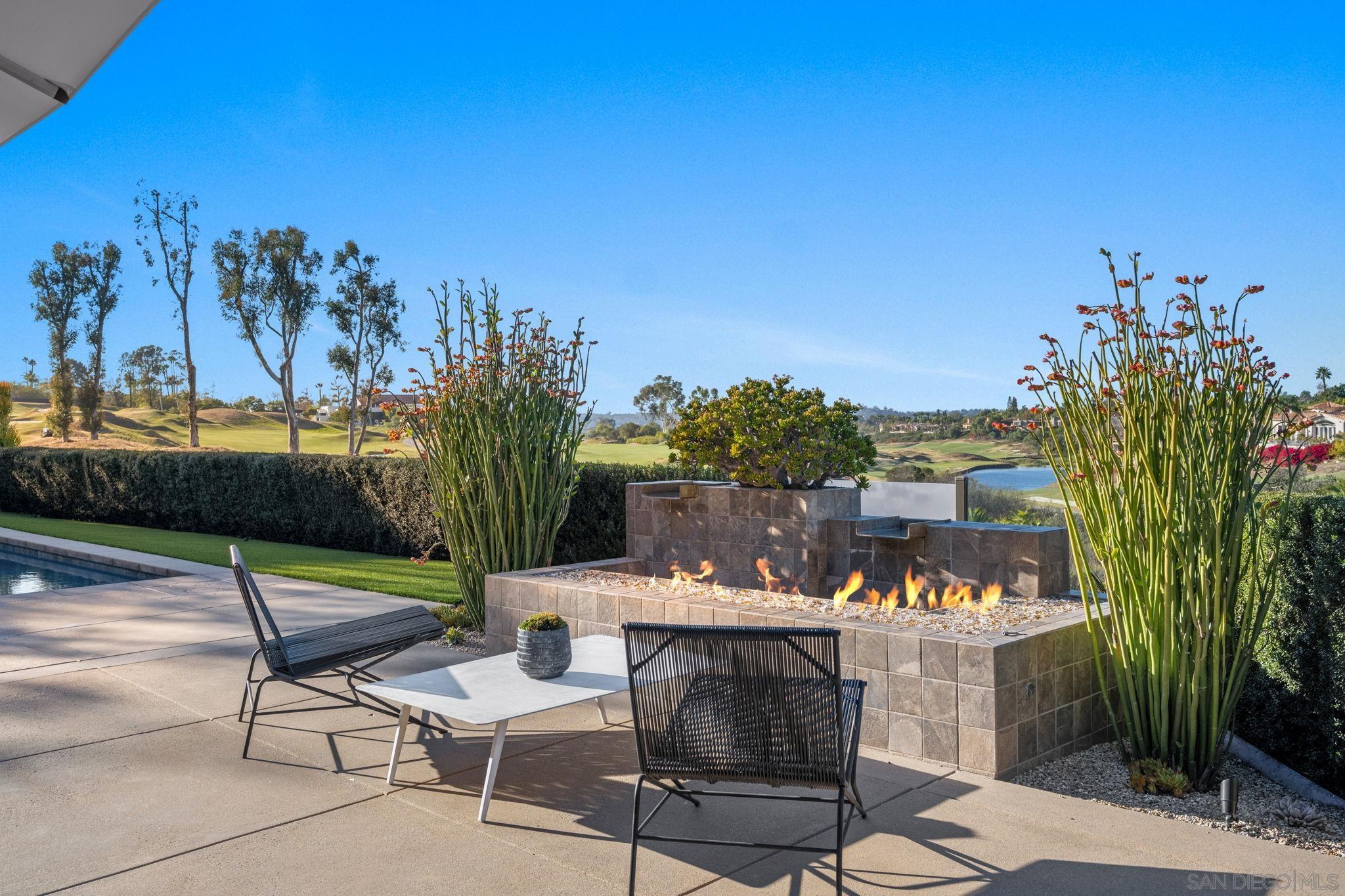 Detail Gallery Image 9 of 23 For 6968  Saint Andrews Rd, Rancho Santa Fe,  CA 92067 - 5 Beds | 4/2 Baths