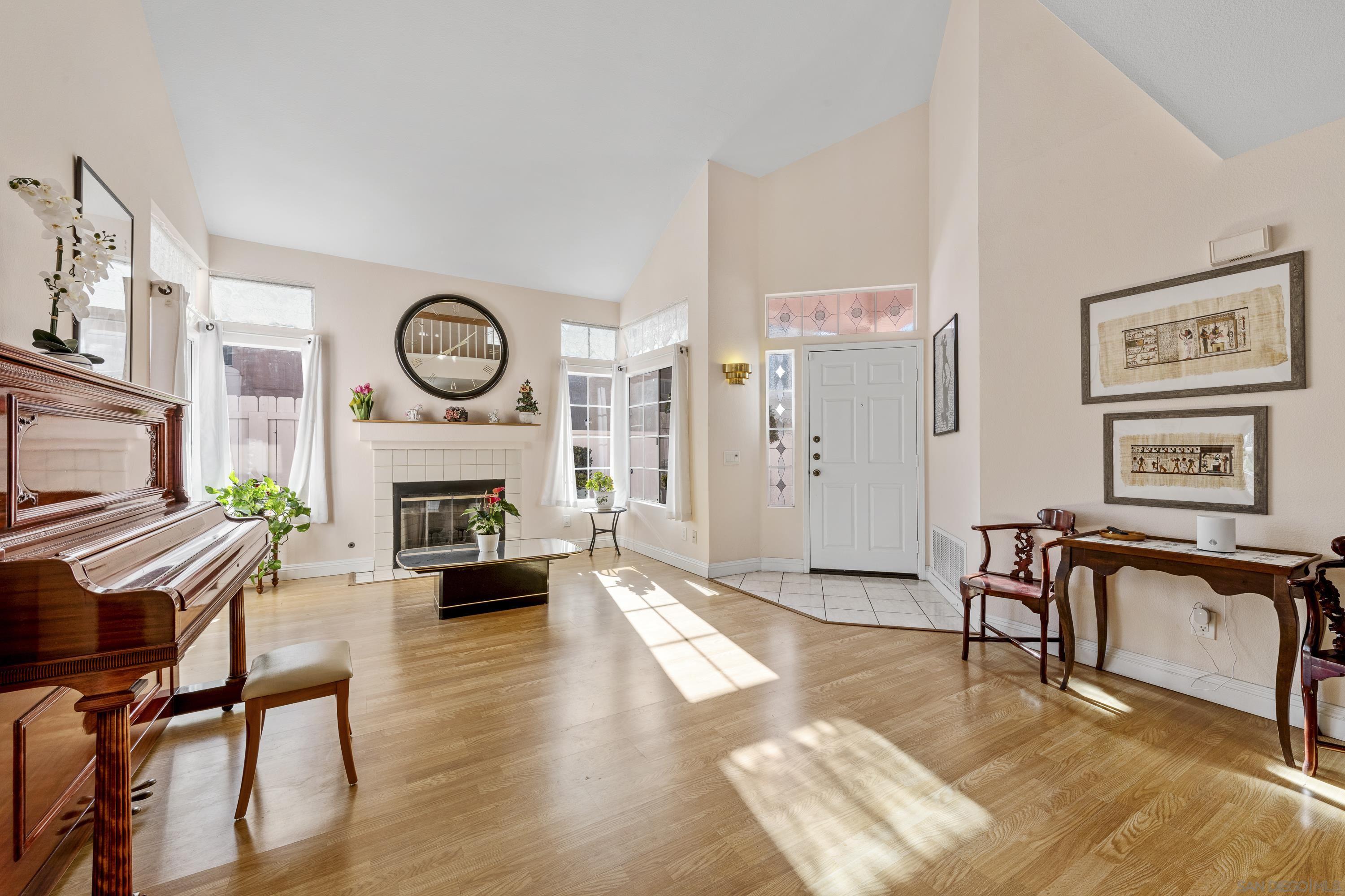 Detail Gallery Image 9 of 27 For 2100  Waterside Dr, Chula Vista,  CA 91913 - 3 Beds | 2/1 Baths