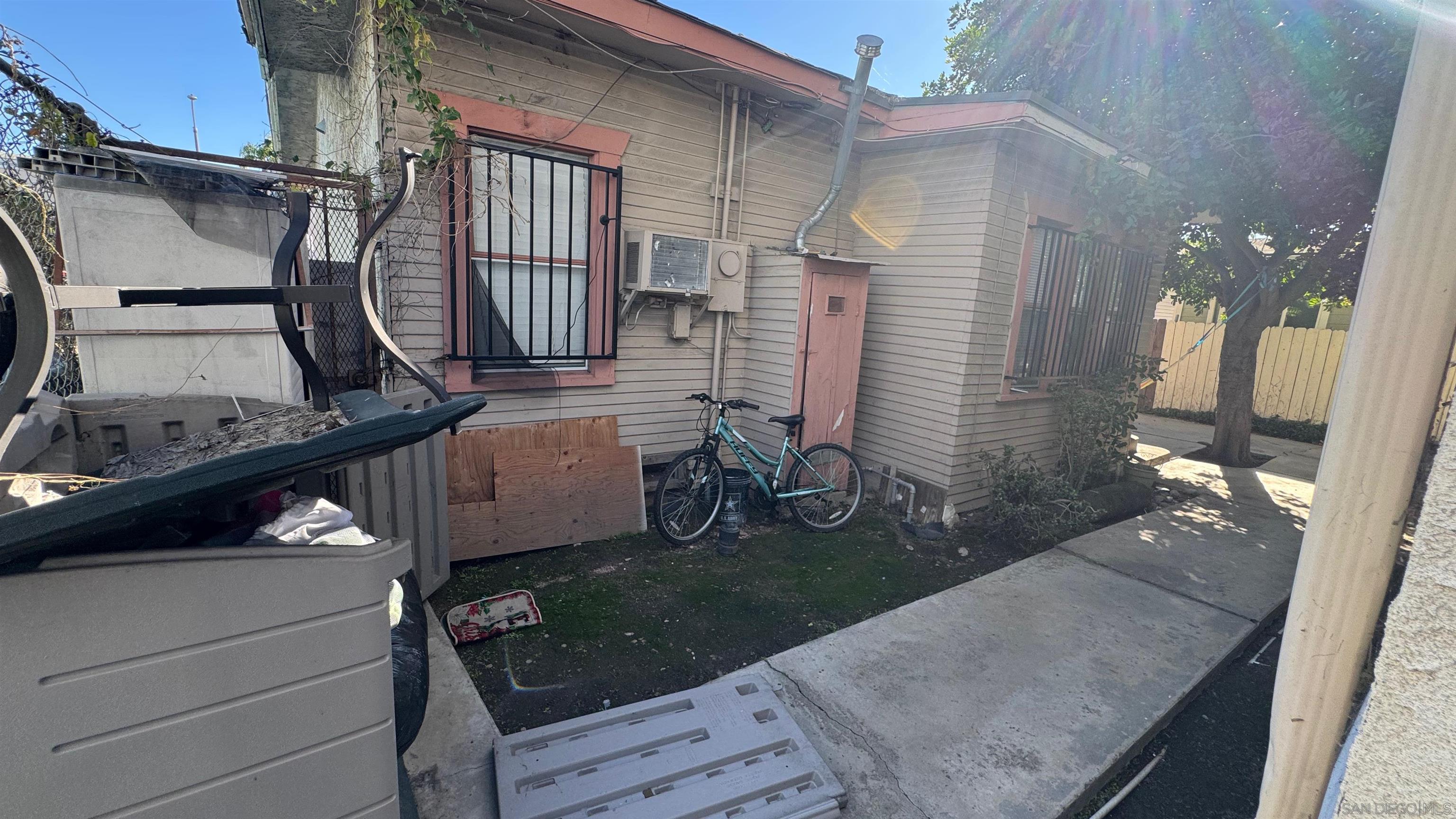 Detail Gallery Image 16 of 21 For 4048-50  35th St., San Diego,  CA 92104 - – Beds | – Baths