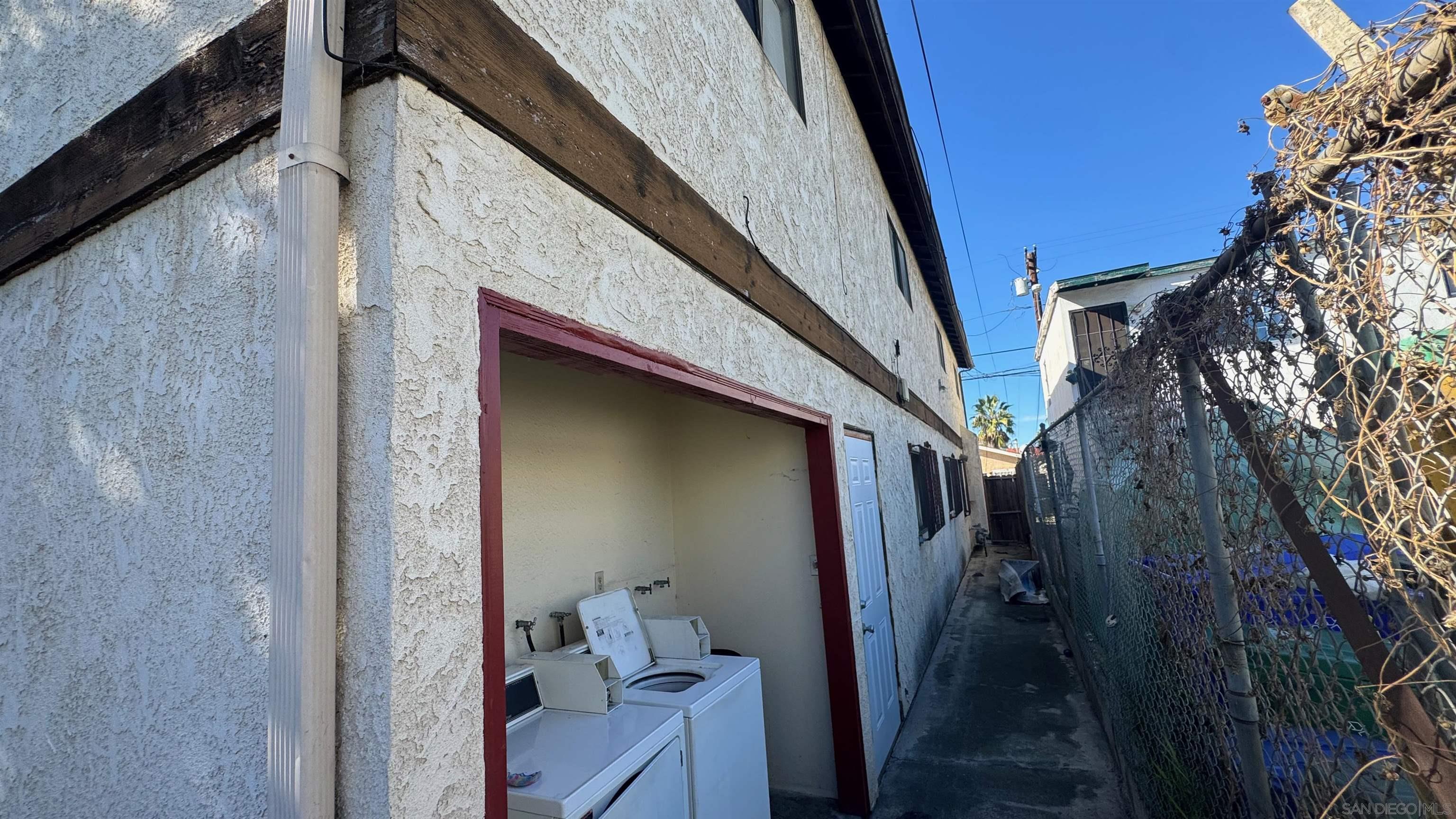 Detail Gallery Image 18 of 21 For 4048-50  35th St., San Diego,  CA 92104 - – Beds | – Baths