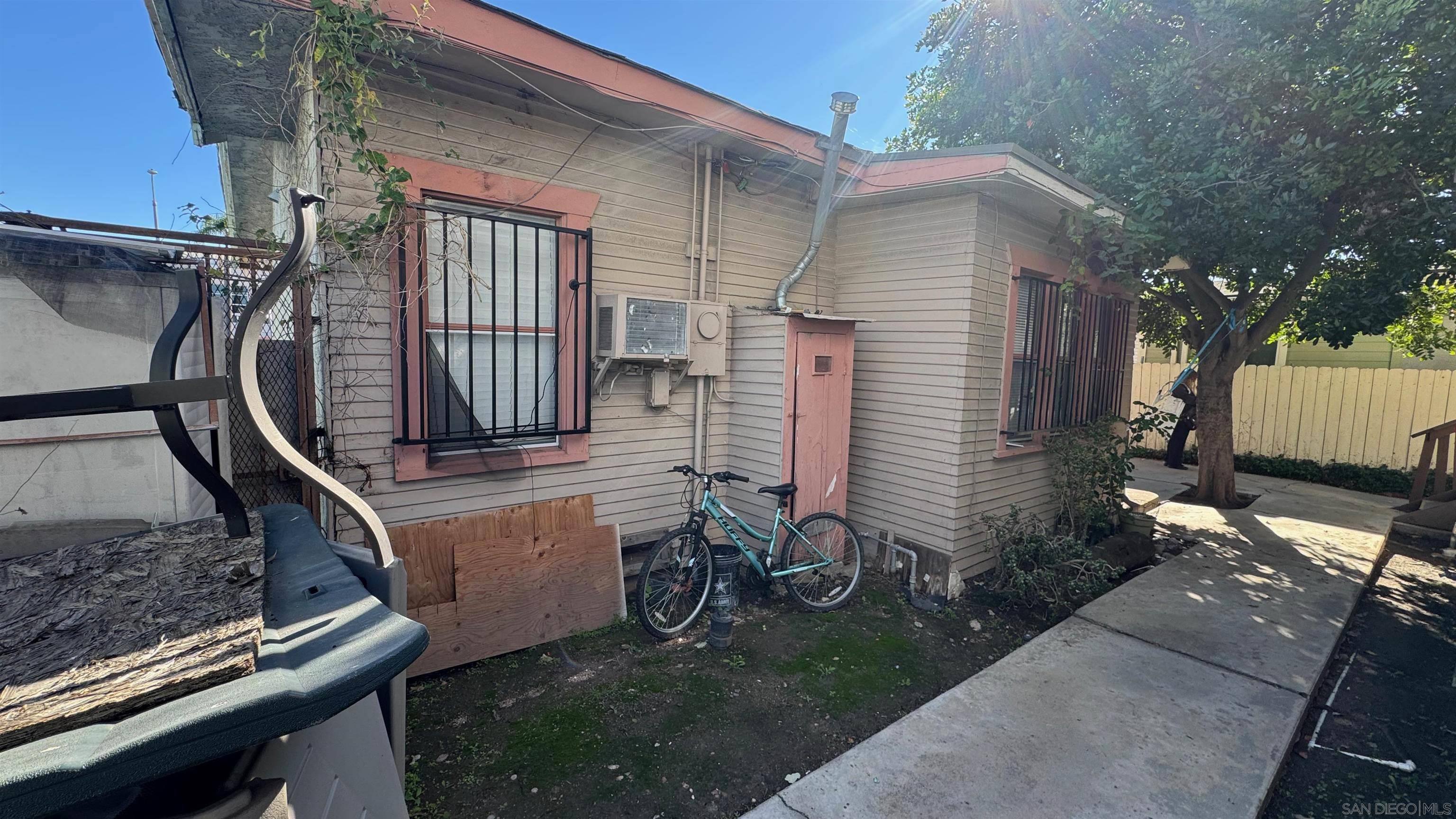 Detail Gallery Image 21 of 21 For 4048-50  35th St., San Diego,  CA 92104 - – Beds | – Baths