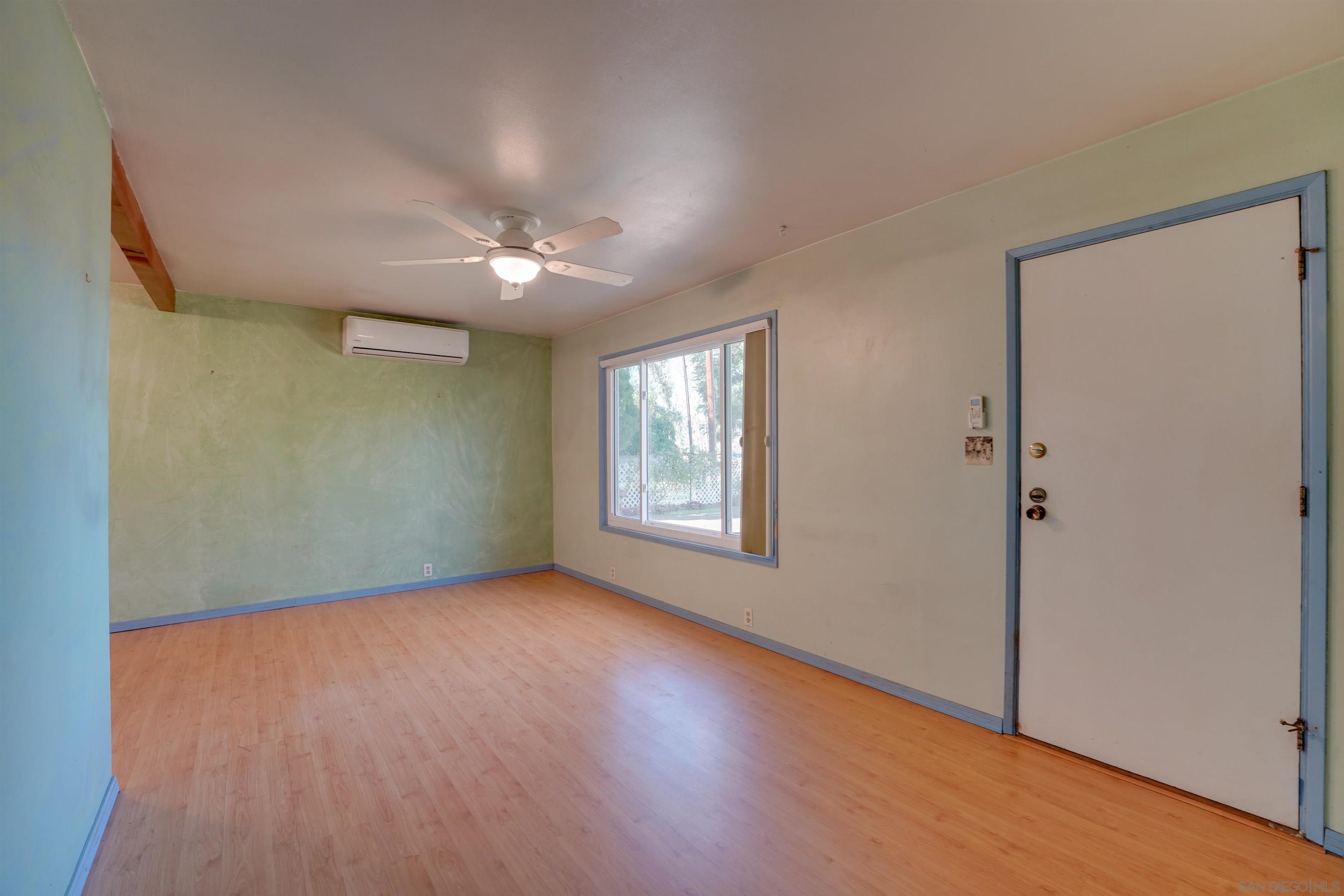 Detail Gallery Image 14 of 38 For 14153  Ezra Ln, Poway,  CA 92064 - 3 Beds | 1 Baths