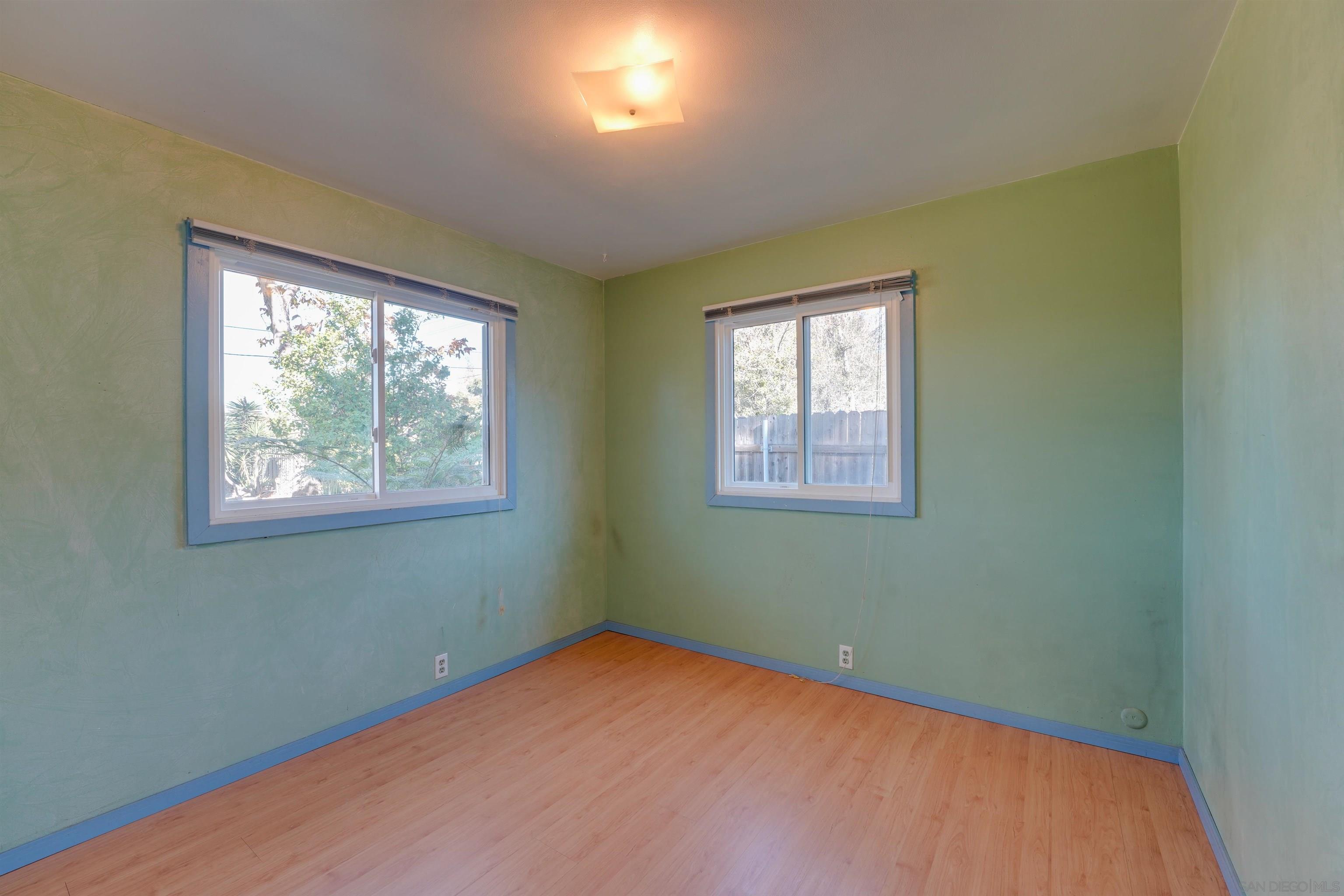 Detail Gallery Image 19 of 38 For 14153  Ezra Ln, Poway,  CA 92064 - 3 Beds | 1 Baths