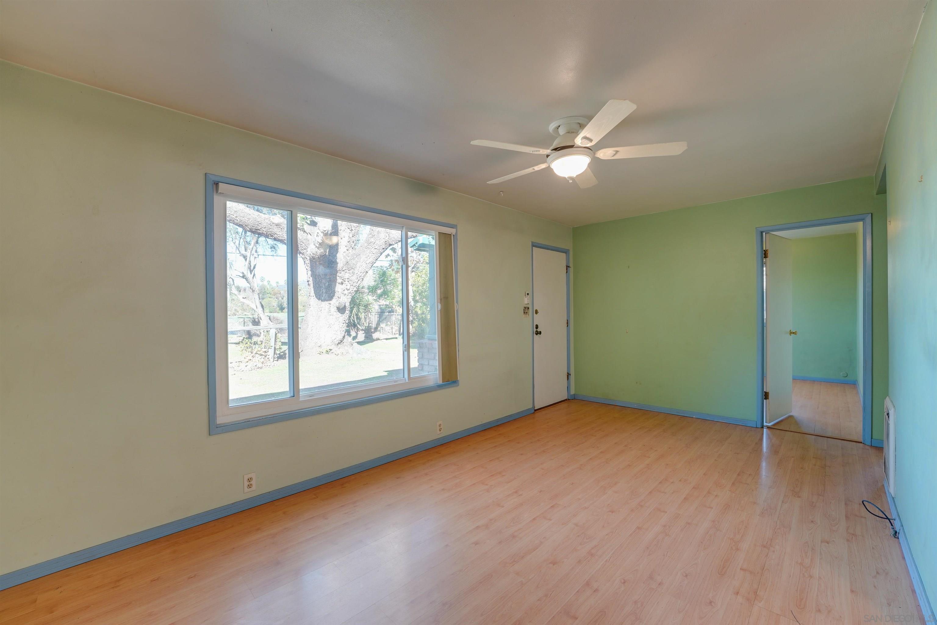 Detail Gallery Image 22 of 38 For 14153  Ezra Ln, Poway,  CA 92064 - 3 Beds | 1 Baths