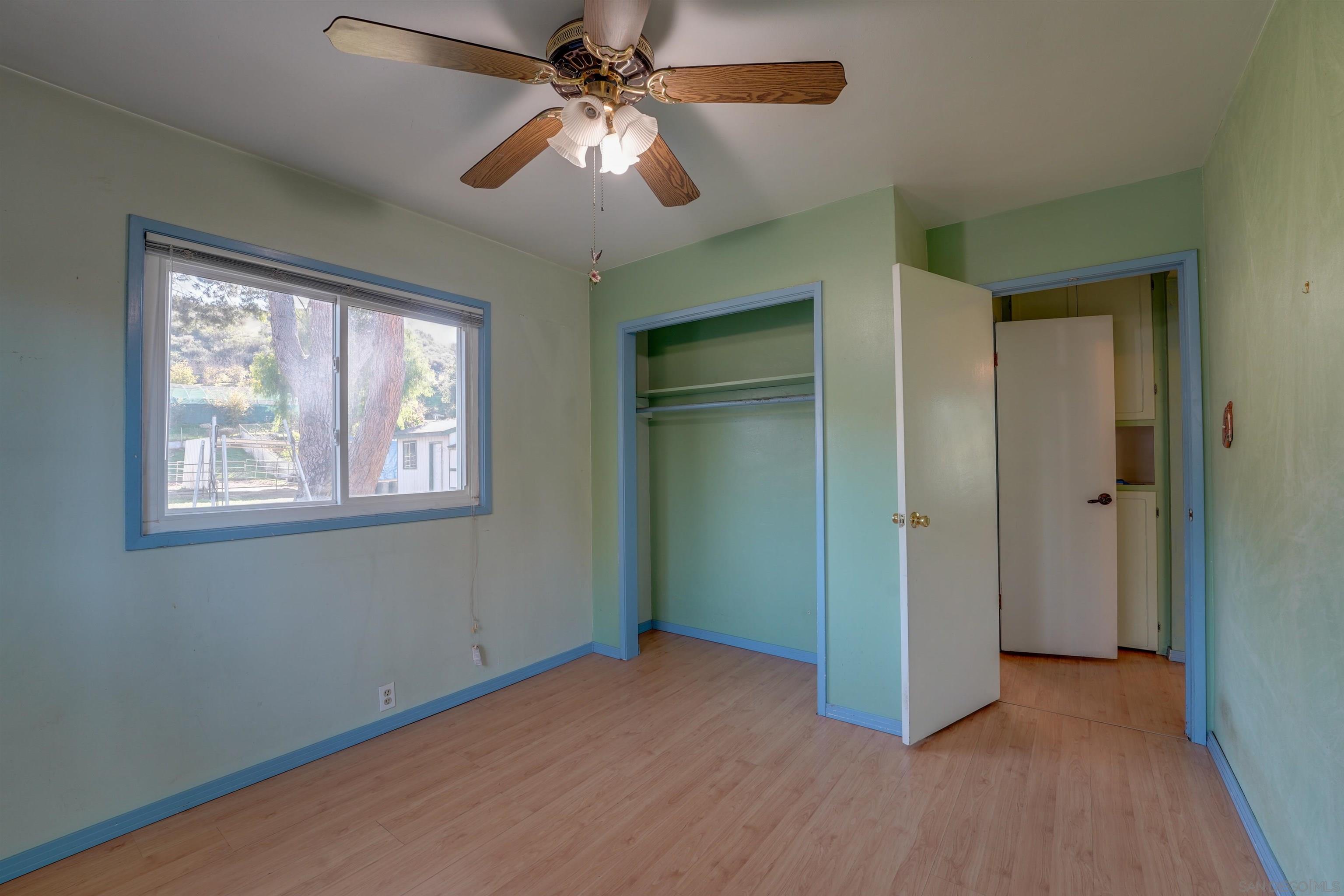 Detail Gallery Image 23 of 38 For 14153  Ezra Ln, Poway,  CA 92064 - 3 Beds | 1 Baths