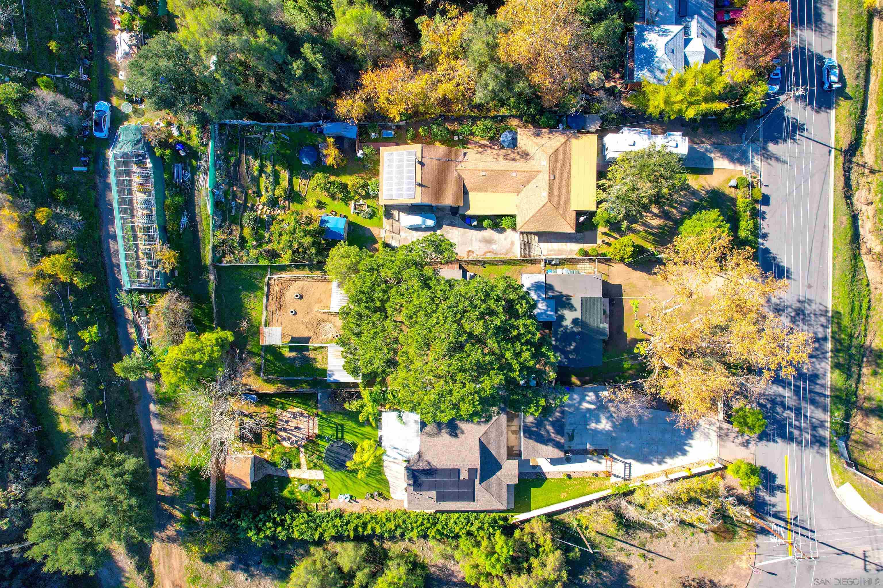 Detail Gallery Image 31 of 38 For 14153  Ezra Ln, Poway,  CA 92064 - 3 Beds | 1 Baths