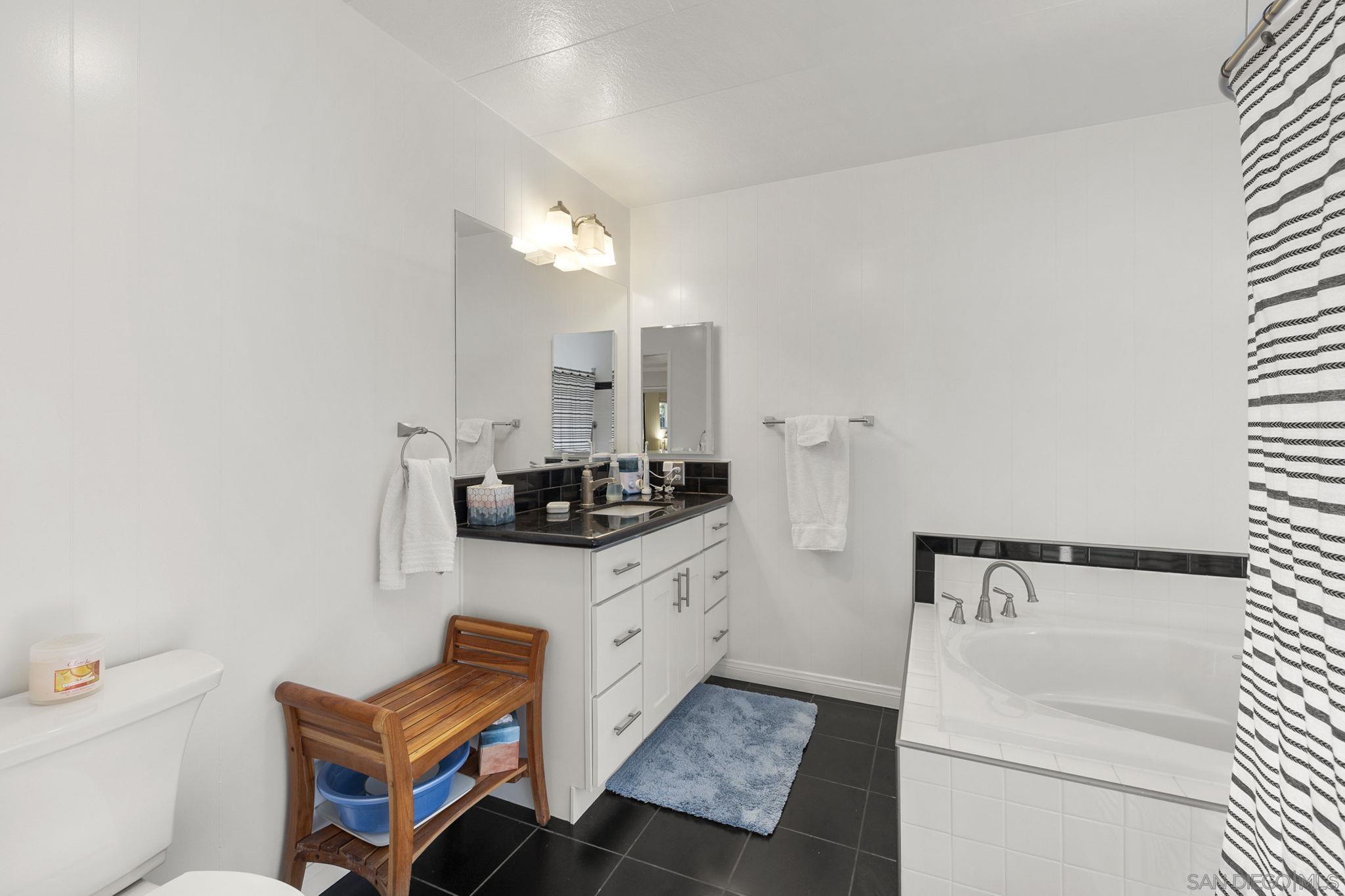 Detail Gallery Image 16 of 65 For 7004  San Bartolo, Carlsbad,  CA 92011 - 2 Beds | 2 Baths