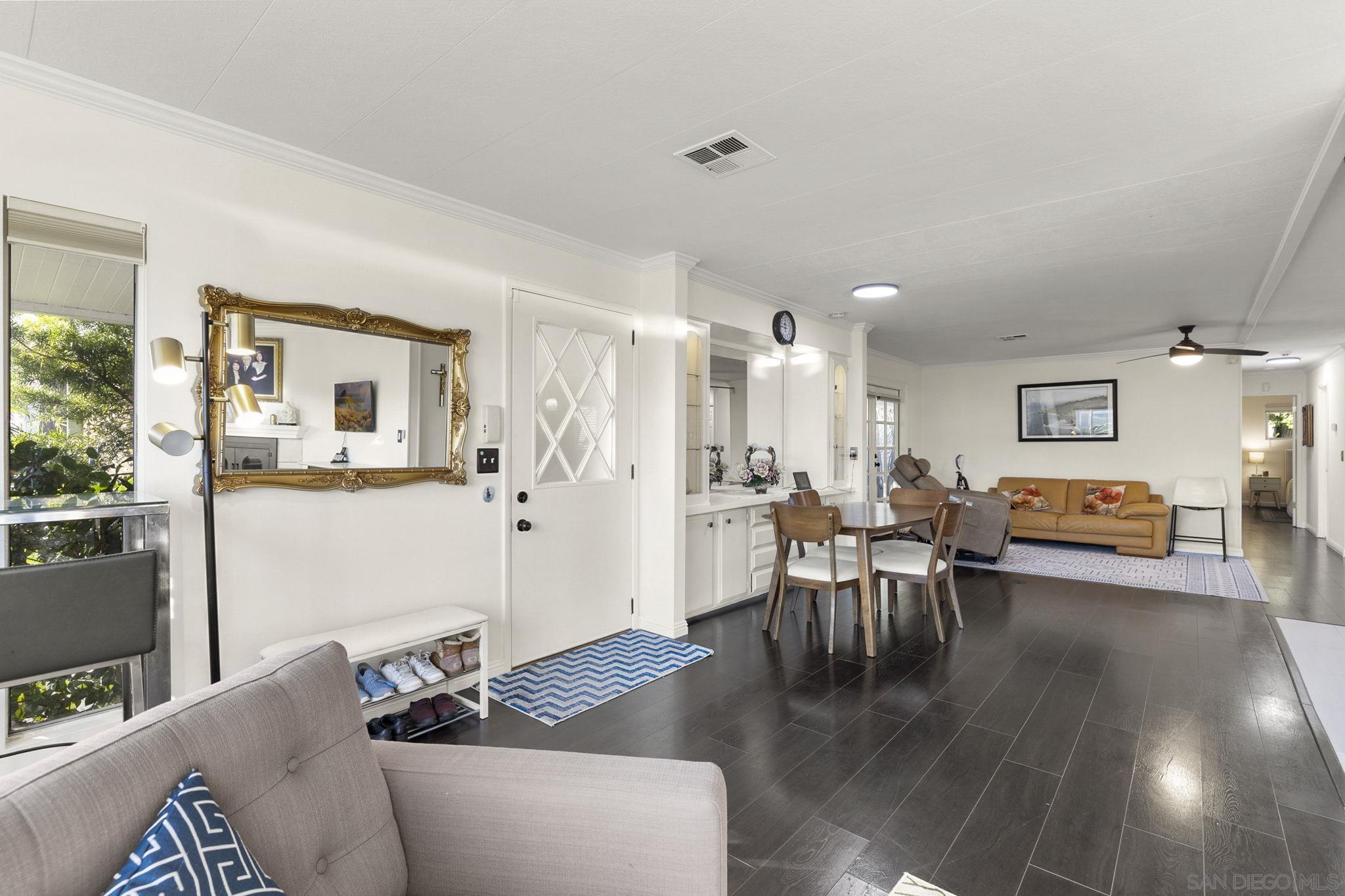 Detail Gallery Image 4 of 65 For 7004  San Bartolo, Carlsbad,  CA 92011 - 2 Beds | 2 Baths