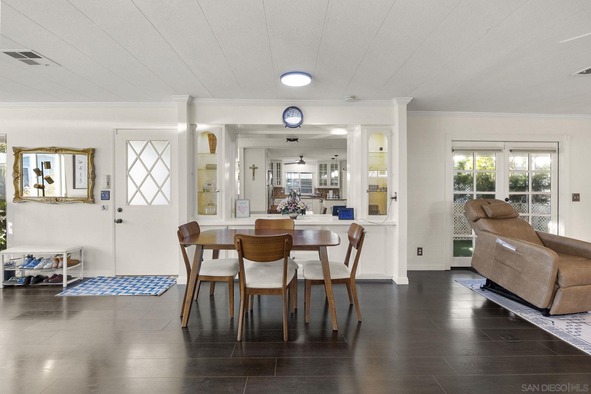 Detail Gallery Image 5 of 65 For 7004  San Bartolo, Carlsbad,  CA 92011 - 2 Beds | 2 Baths