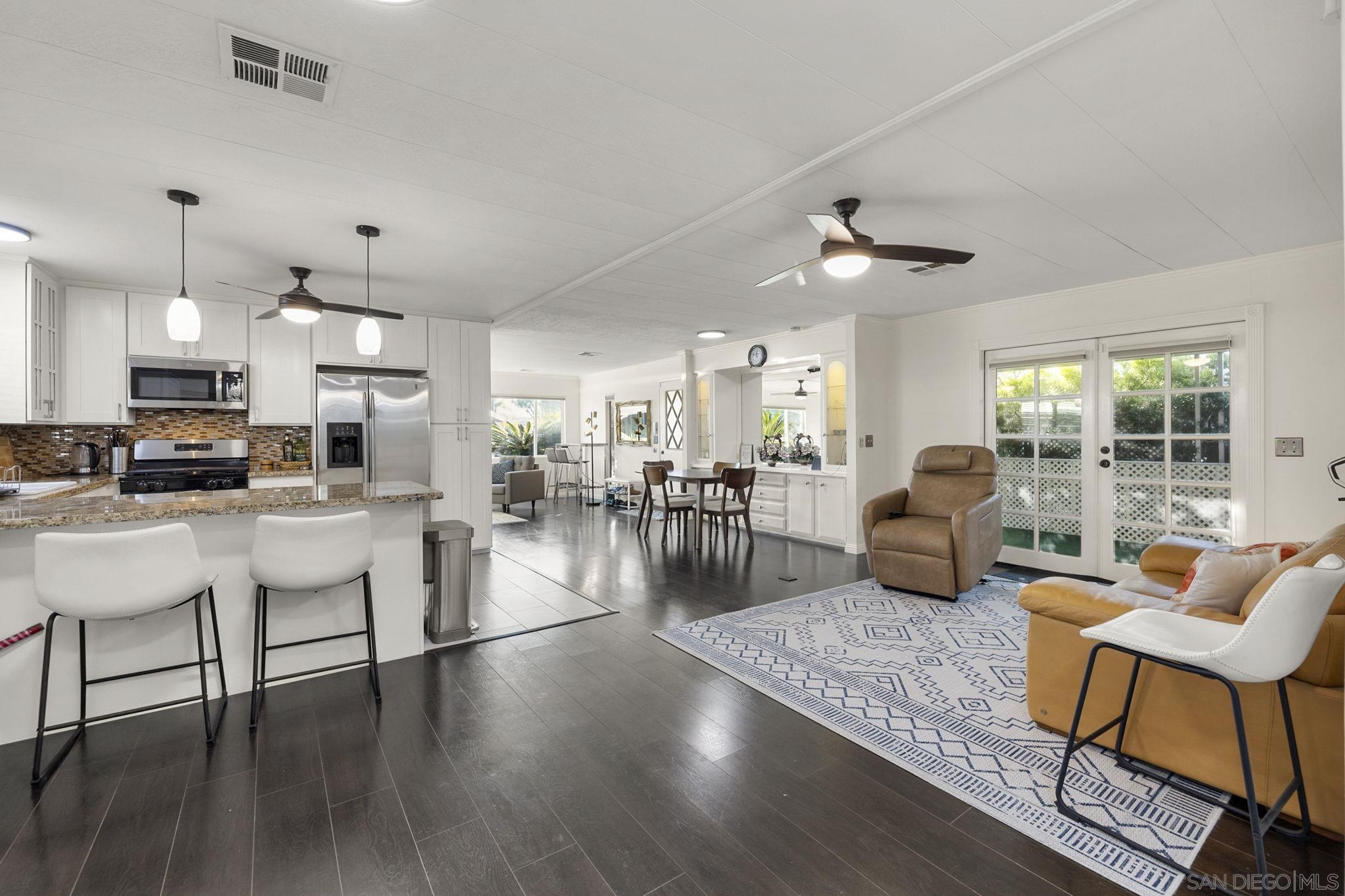 Detail Gallery Image 7 of 65 For 7004  San Bartolo, Carlsbad,  CA 92011 - 2 Beds | 2 Baths