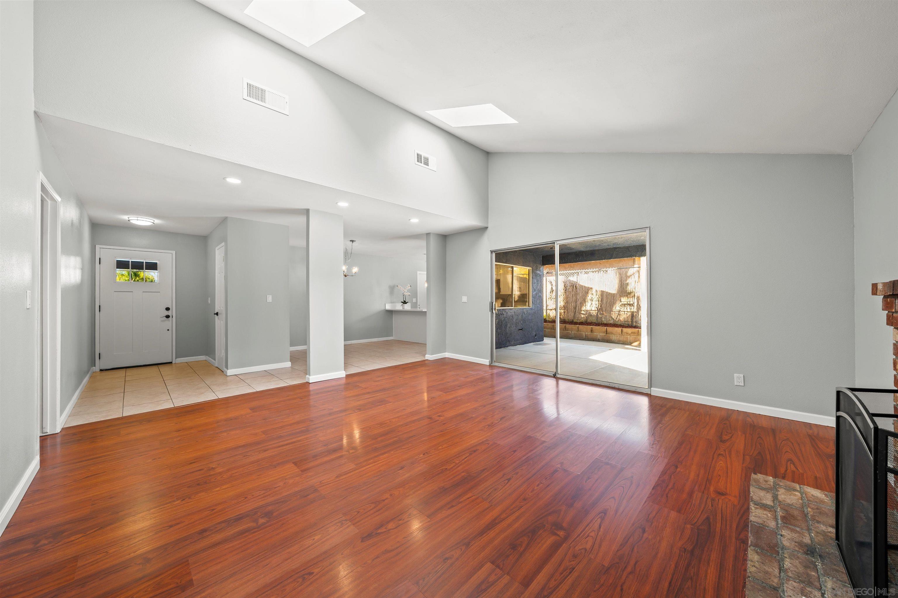 Detail Gallery Image 15 of 24 For 27485  Bancroft Way, Hemet,  CA 92544 - 4 Beds | 2 Baths