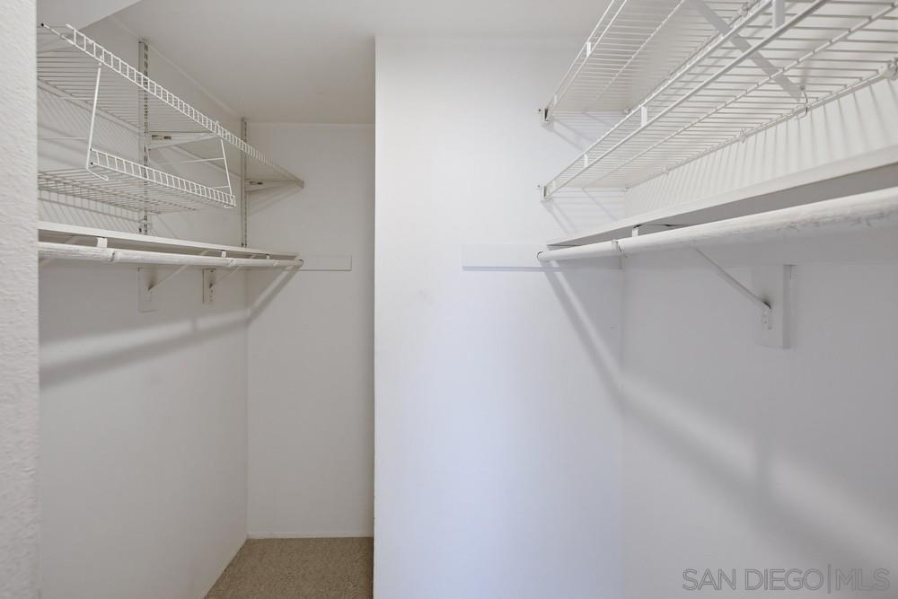 Detail Gallery Image 17 of 38 For 9458  Twin Trails Dr  #205,  San Diego,  CA 92129 - 2 Beds | 2 Baths