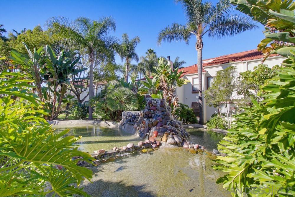 Detail Gallery Image 31 of 38 For 9458  Twin Trails Dr  #205,  San Diego,  CA 92129 - 2 Beds | 2 Baths