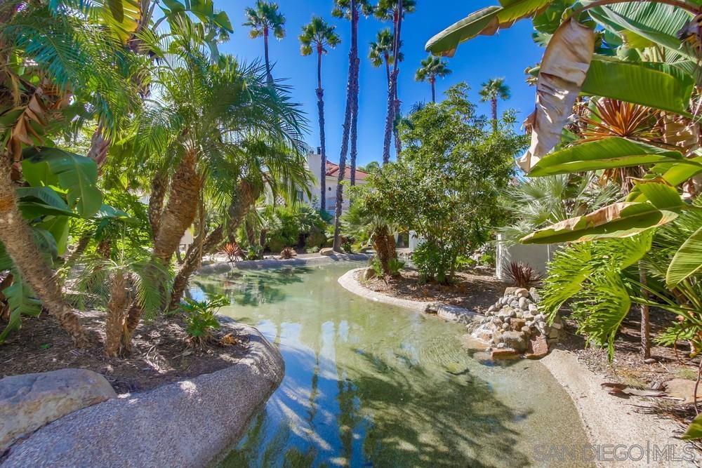 Detail Gallery Image 32 of 38 For 9458  Twin Trails Dr  #205,  San Diego,  CA 92129 - 2 Beds | 2 Baths