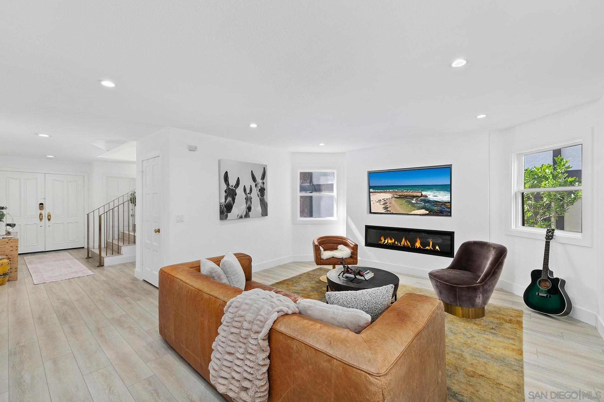 Detail Gallery Image 13 of 51 For 7359  Alicante Rd, Carlsbad,  CA 92009 - 4 Beds | 2/2 Baths