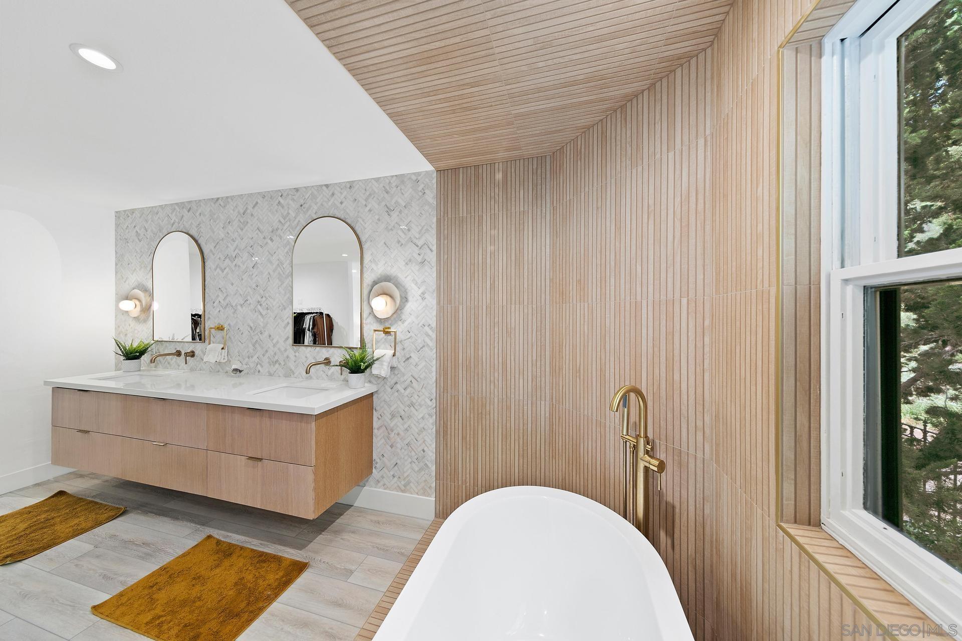 Detail Gallery Image 25 of 51 For 7359  Alicante Rd, Carlsbad,  CA 92009 - 4 Beds | 2/2 Baths