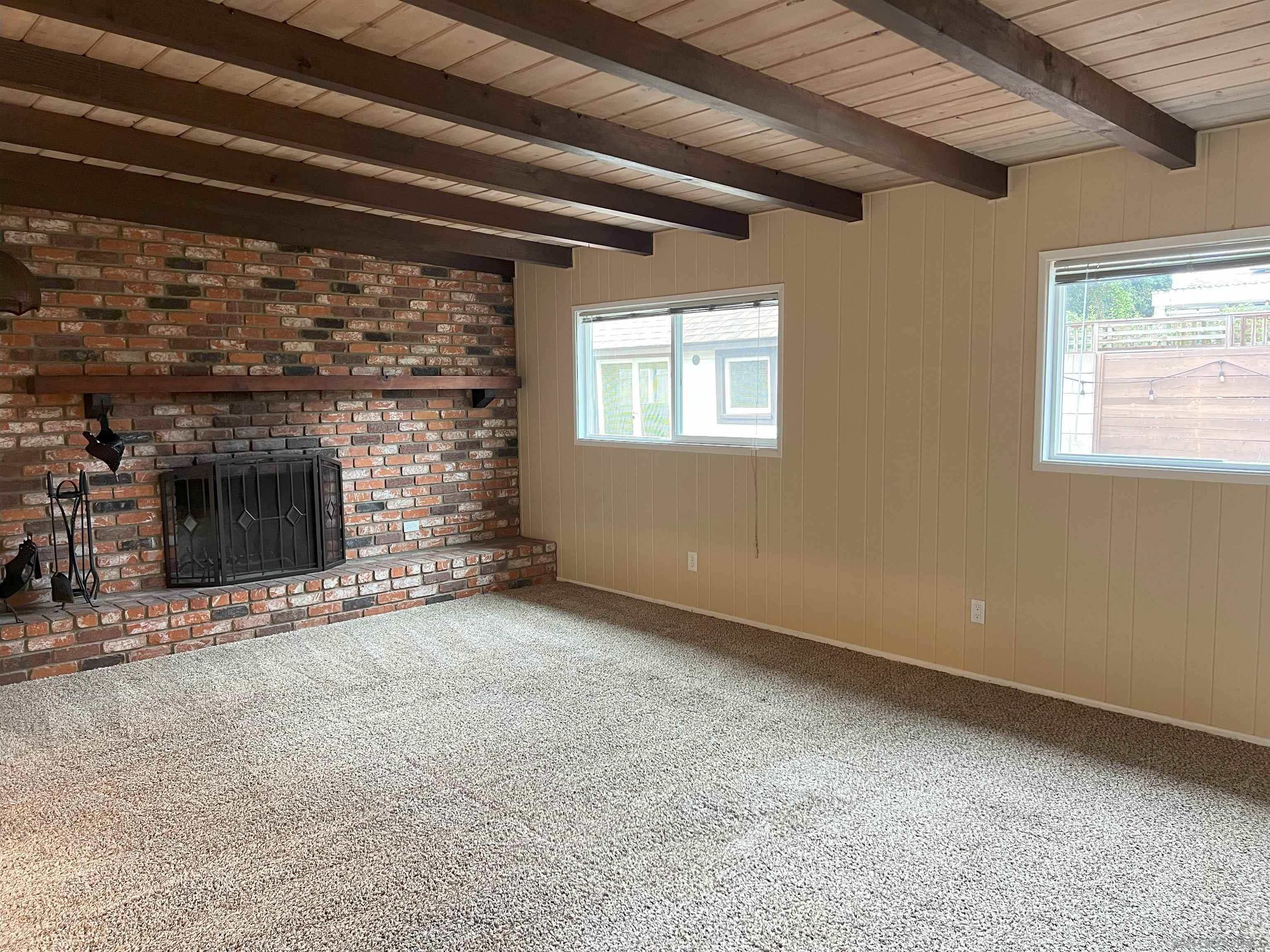 Detail Gallery Image 16 of 55 For 4054  Mount Barnard Ave, San Diego,  CA 92111 - 5 Beds | 3 Baths