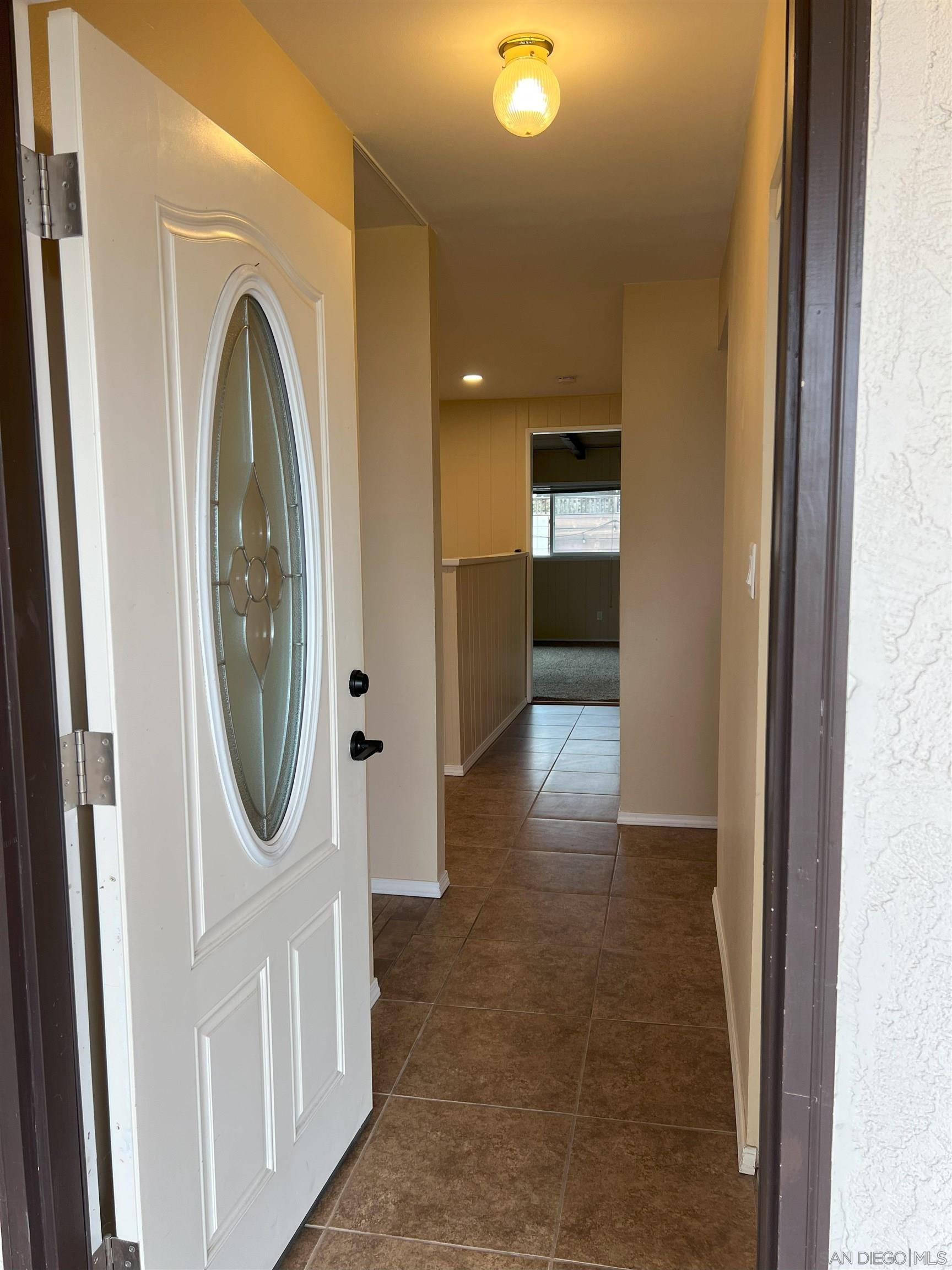 Detail Gallery Image 3 of 55 For 4054  Mount Barnard Ave, San Diego,  CA 92111 - 5 Beds | 3 Baths