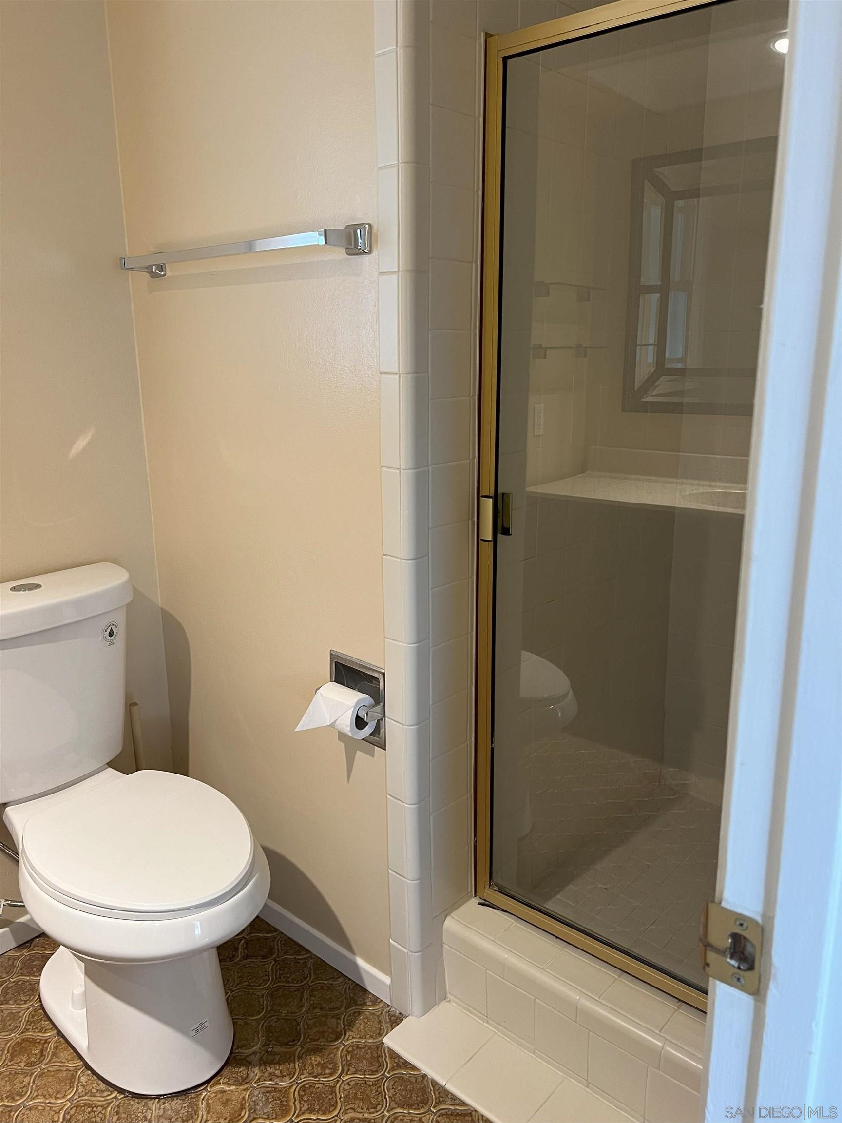 Detail Gallery Image 35 of 55 For 4054  Mount Barnard Ave, San Diego,  CA 92111 - 5 Beds | 3 Baths