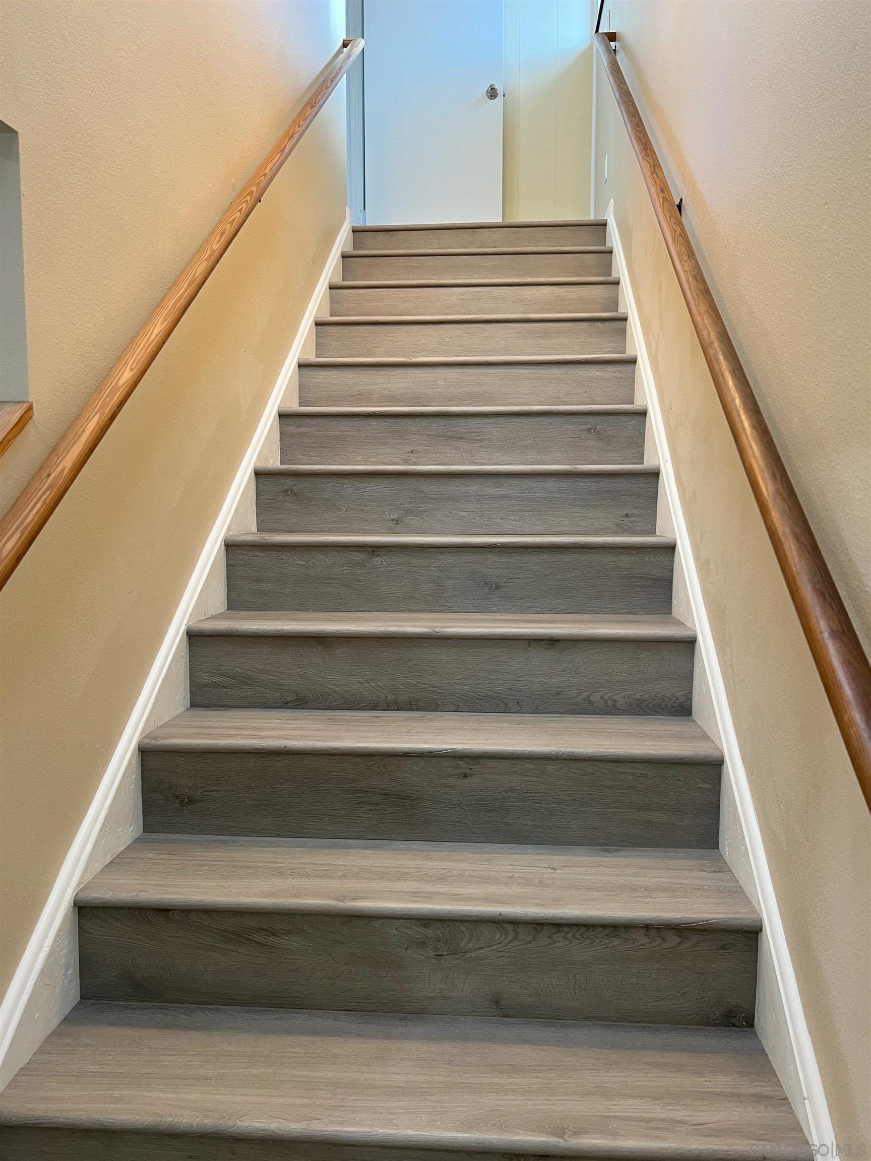 Detail Gallery Image 36 of 55 For 4054  Mount Barnard Ave, San Diego,  CA 92111 - 5 Beds | 3 Baths