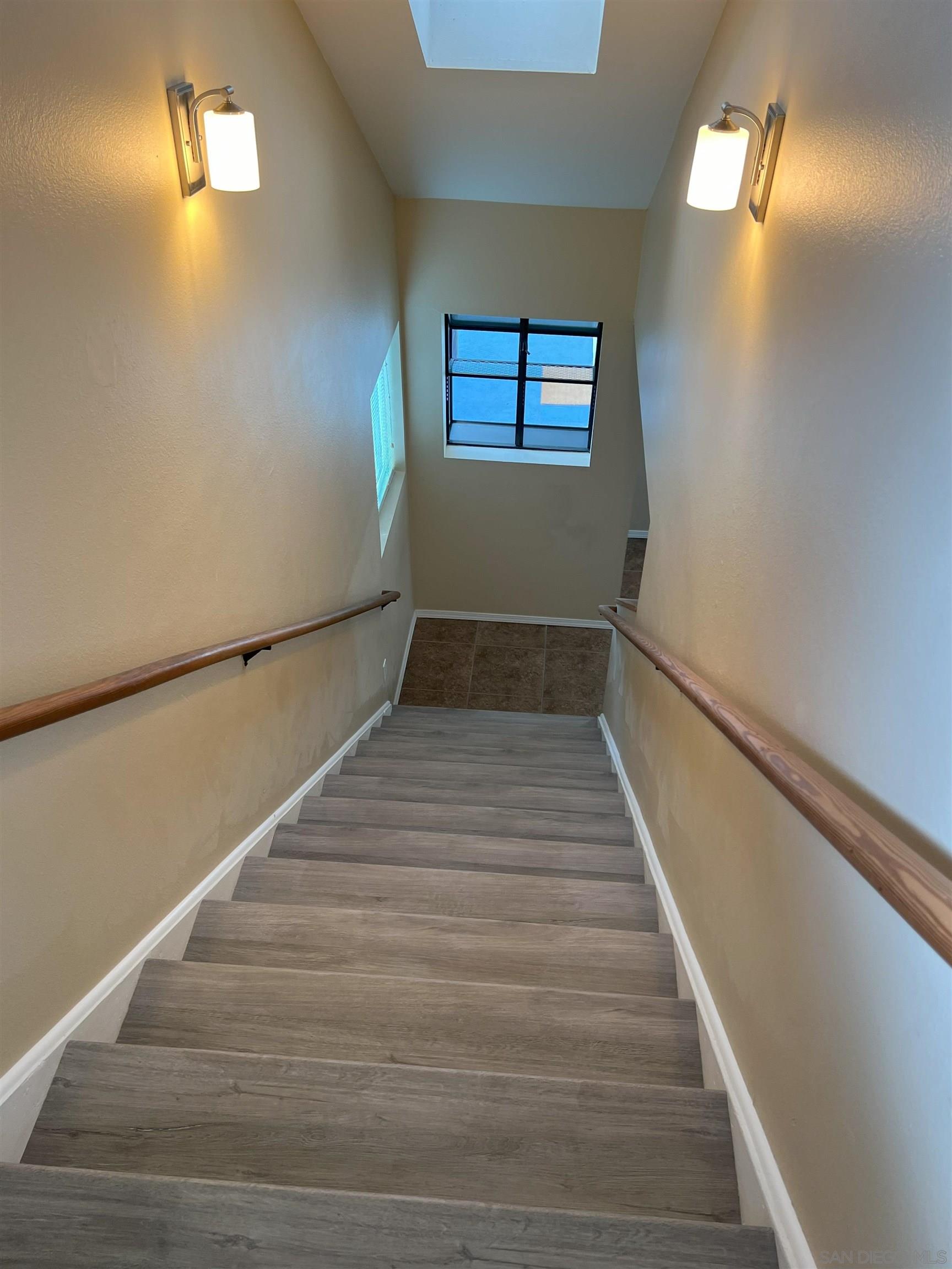 Detail Gallery Image 42 of 55 For 4054  Mount Barnard Ave, San Diego,  CA 92111 - 5 Beds | 3 Baths