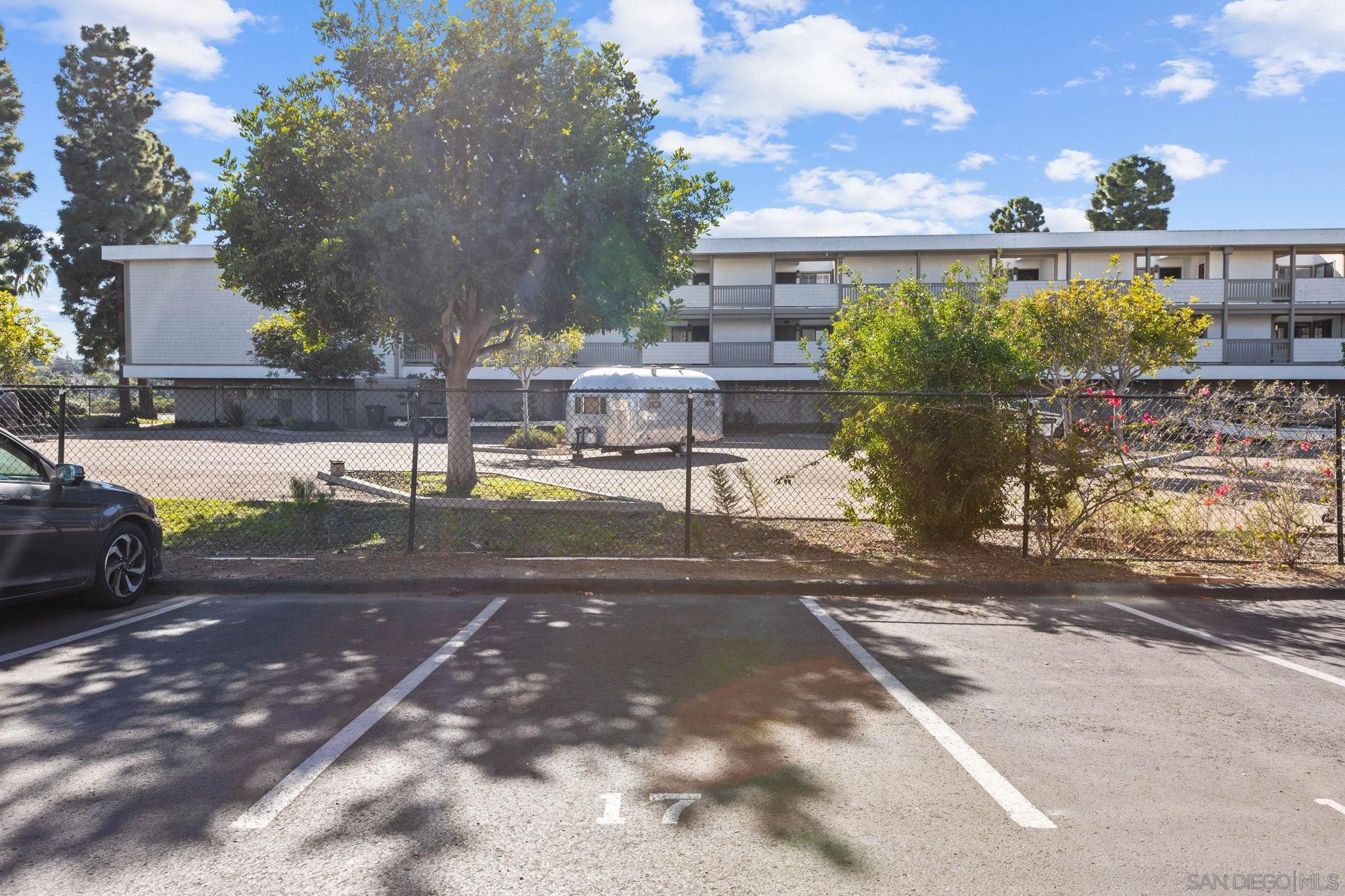 Detail Gallery Image 18 of 35 For 3050  Rue Dorleans  #308,  San Diego,  CA 92110 - 1 Beds | 1 Baths