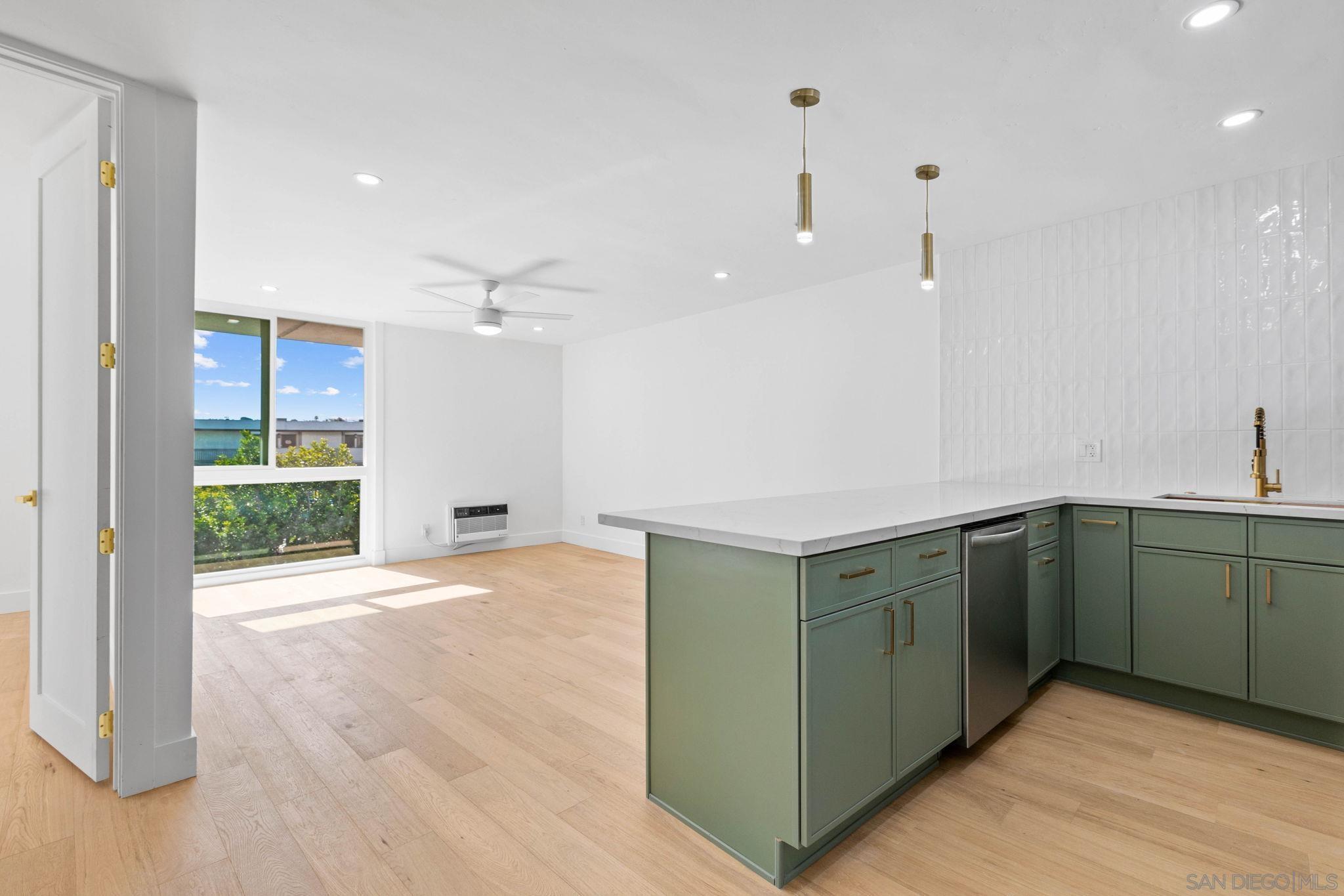 Detail Gallery Image 9 of 35 For 3050  Rue Dorleans  #308,  San Diego,  CA 92110 - 1 Beds | 1 Baths