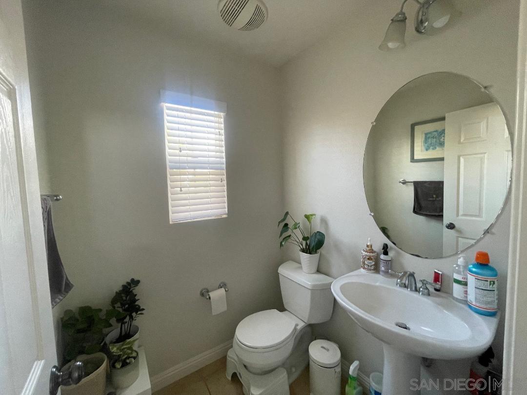 Detail Gallery Image 16 of 20 For 6587   Guava Way, San Diego,  CA 92130 - 3 Beds | 2/1 Baths