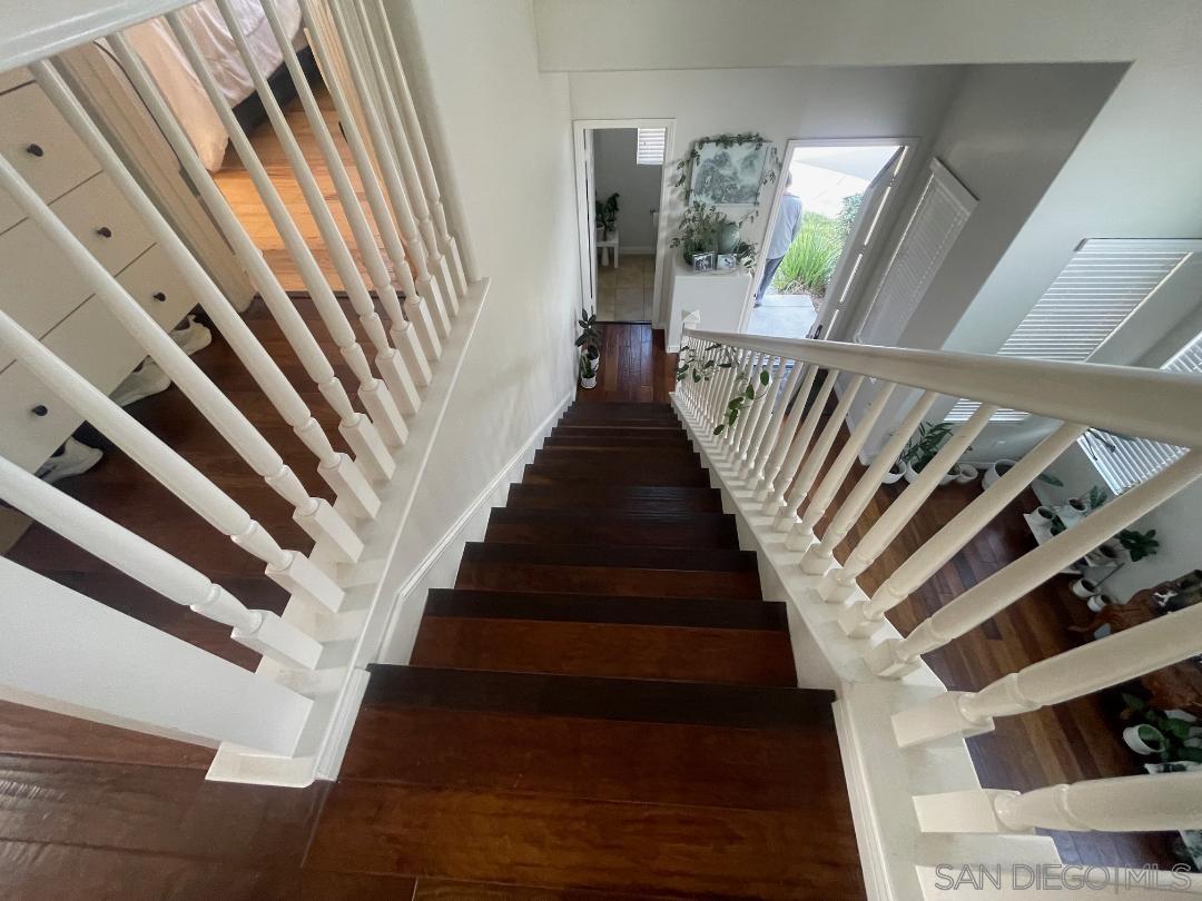 Detail Gallery Image 9 of 20 For 6587   Guava Way, San Diego,  CA 92130 - 3 Beds | 2/1 Baths