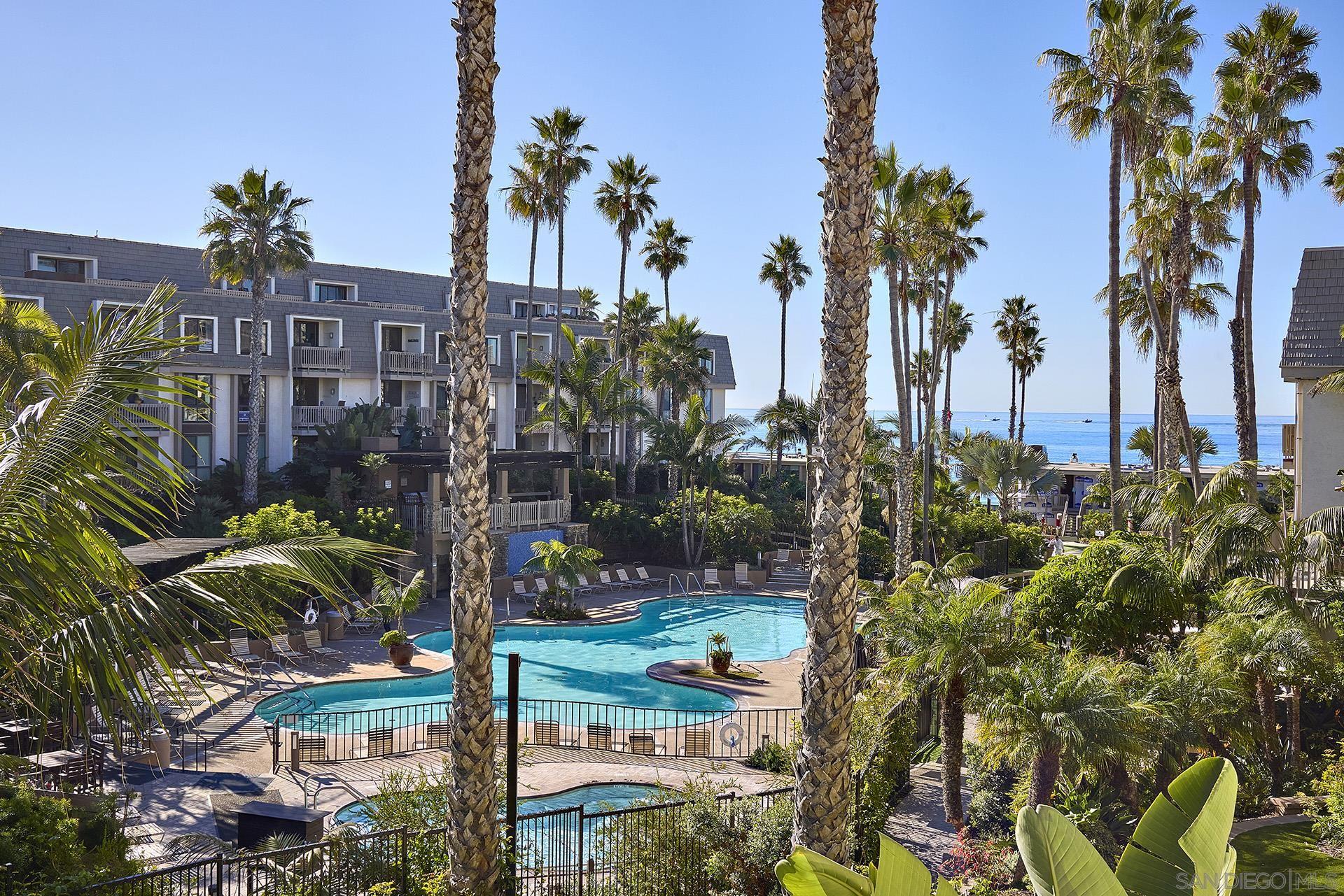 Detail Gallery Image 2 of 36 For 999 N Pacific St  #F204,  Oceanside,  CA 92054 - 1 Beds | 1 Baths