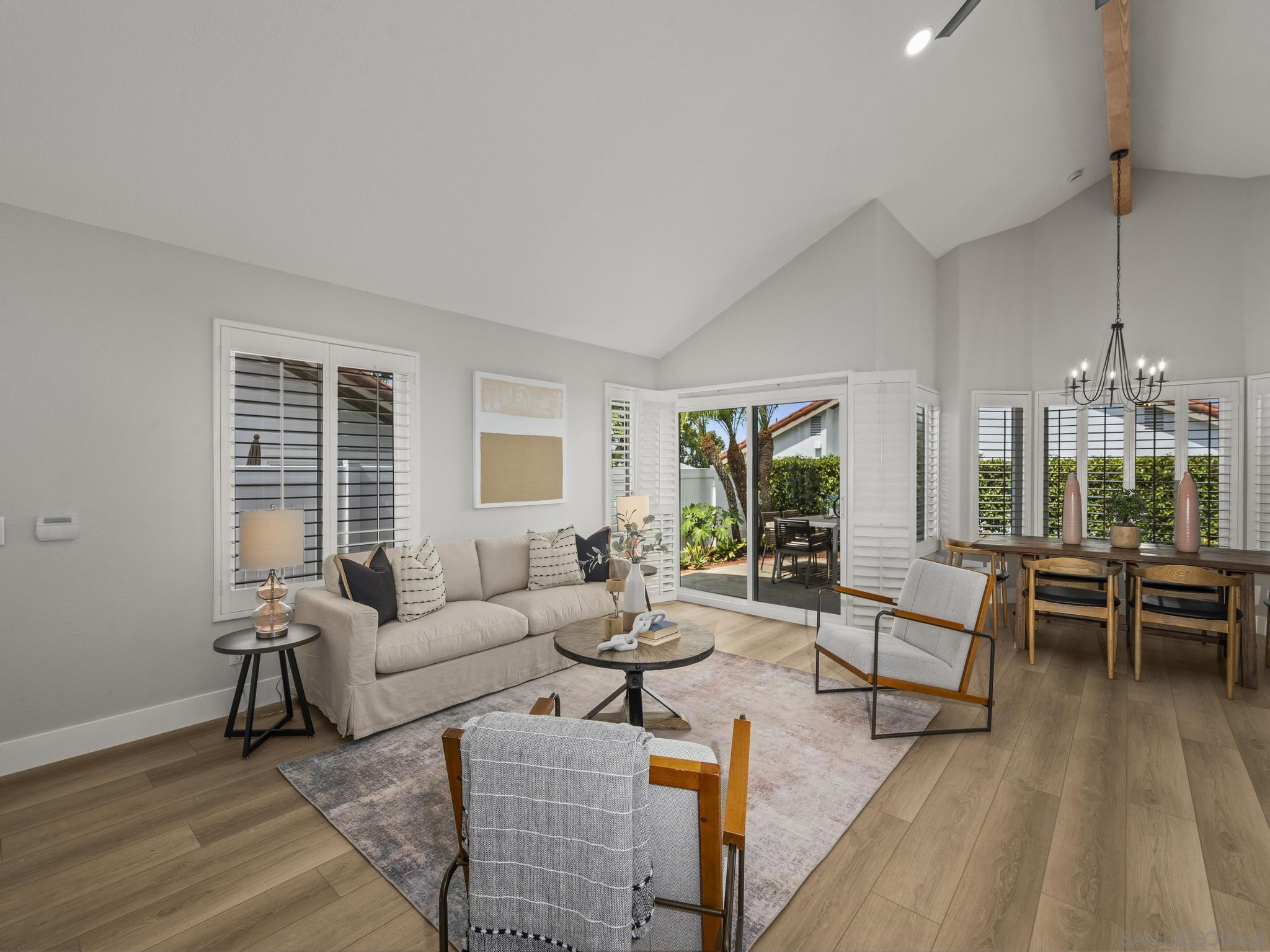 Detail Gallery Image 16 of 73 For 4994  Alicante Way, Oceanside,  CA 92056 - 2 Beds | 2 Baths