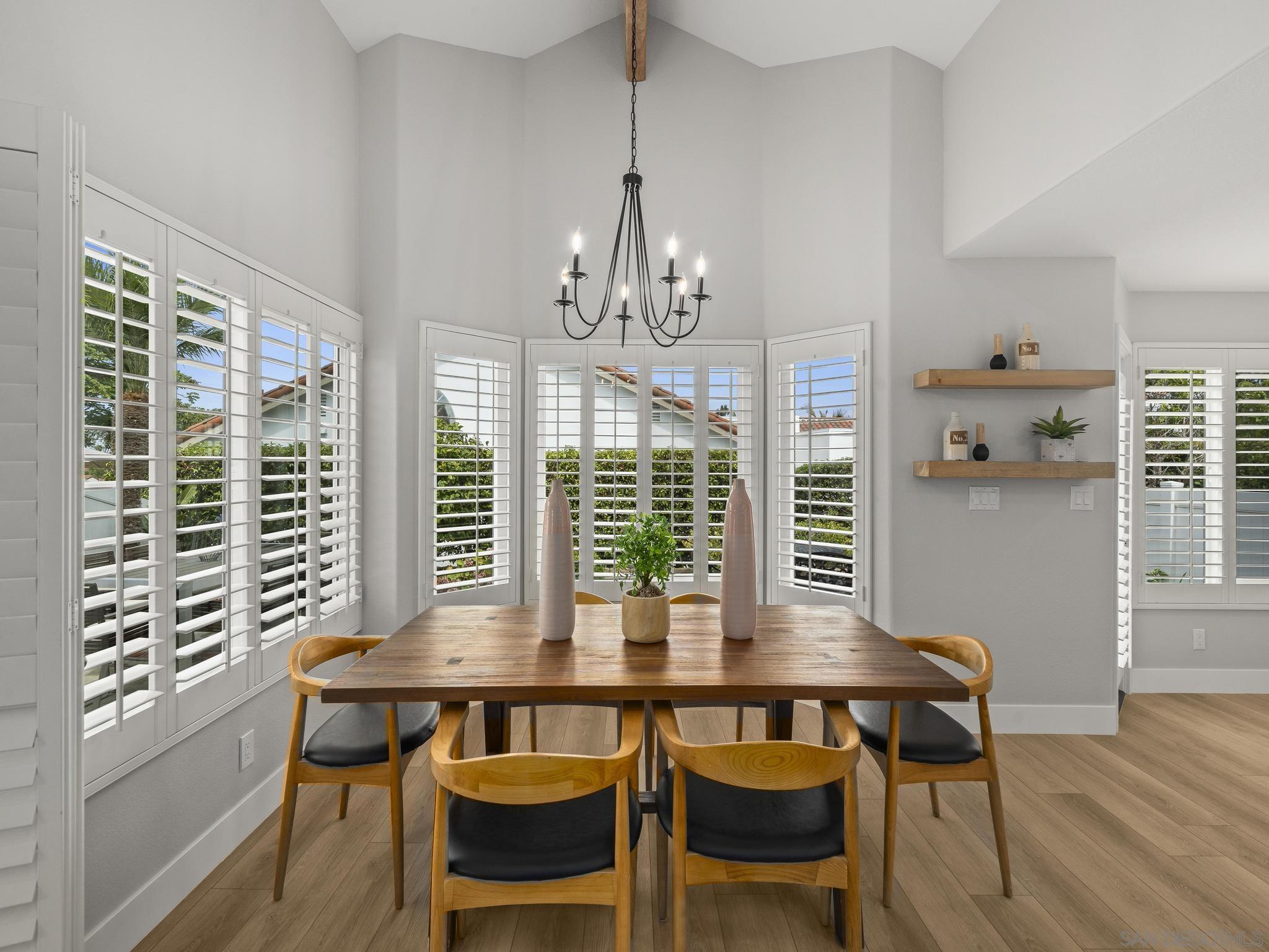 Detail Gallery Image 17 of 73 For 4994  Alicante Way, Oceanside,  CA 92056 - 2 Beds | 2 Baths