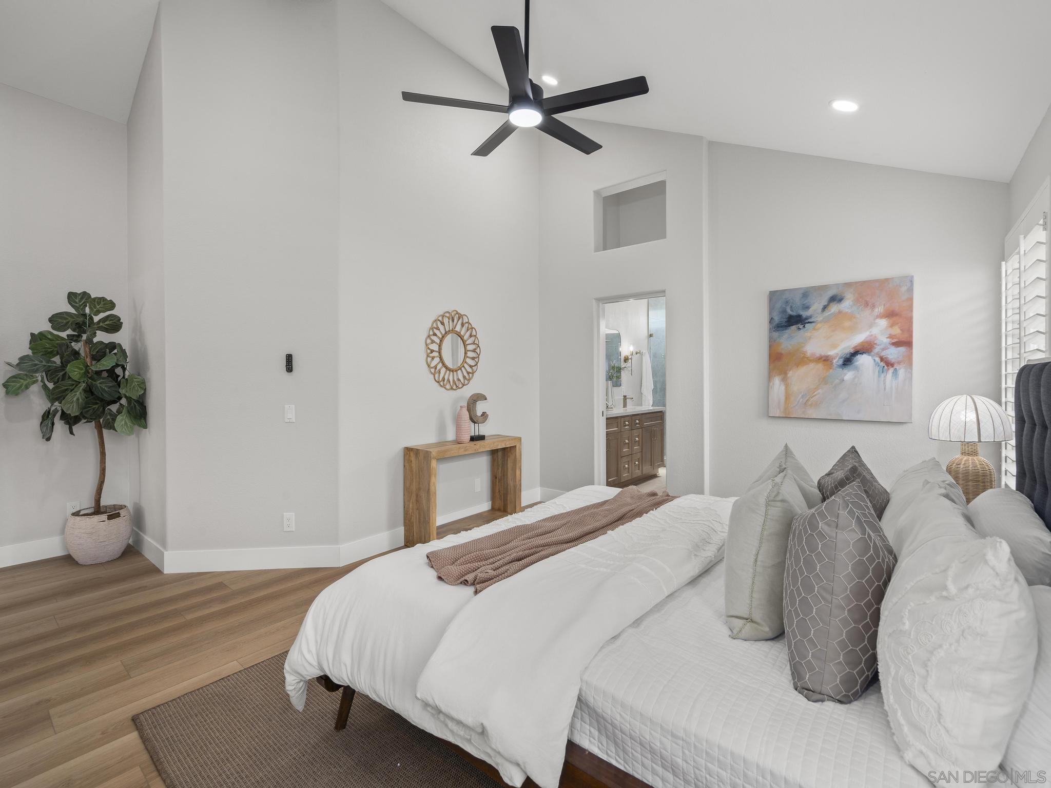 Detail Gallery Image 22 of 73 For 4994  Alicante Way, Oceanside,  CA 92056 - 2 Beds | 2 Baths